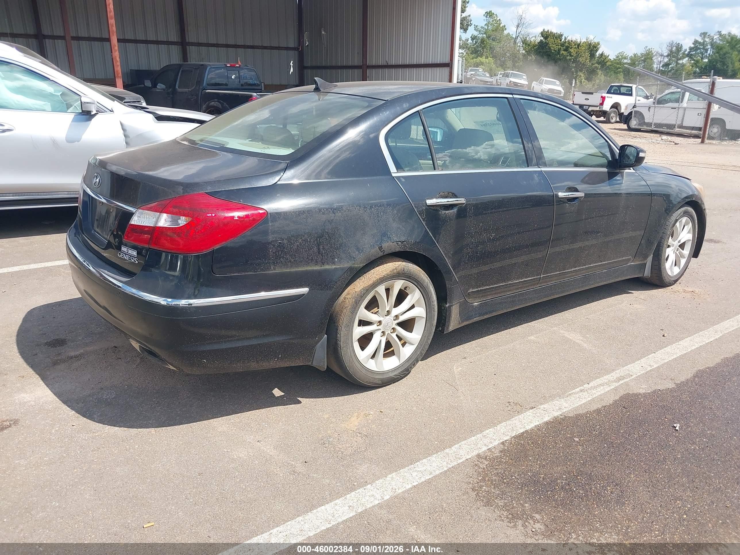 2012 Hyundai Genesis VIN KMHGC4DD5CU205560 IAAI salvage auction — Undercarriage, Clear (Mississippi), sold $1,250 on 2026-09-28 (photo 4)