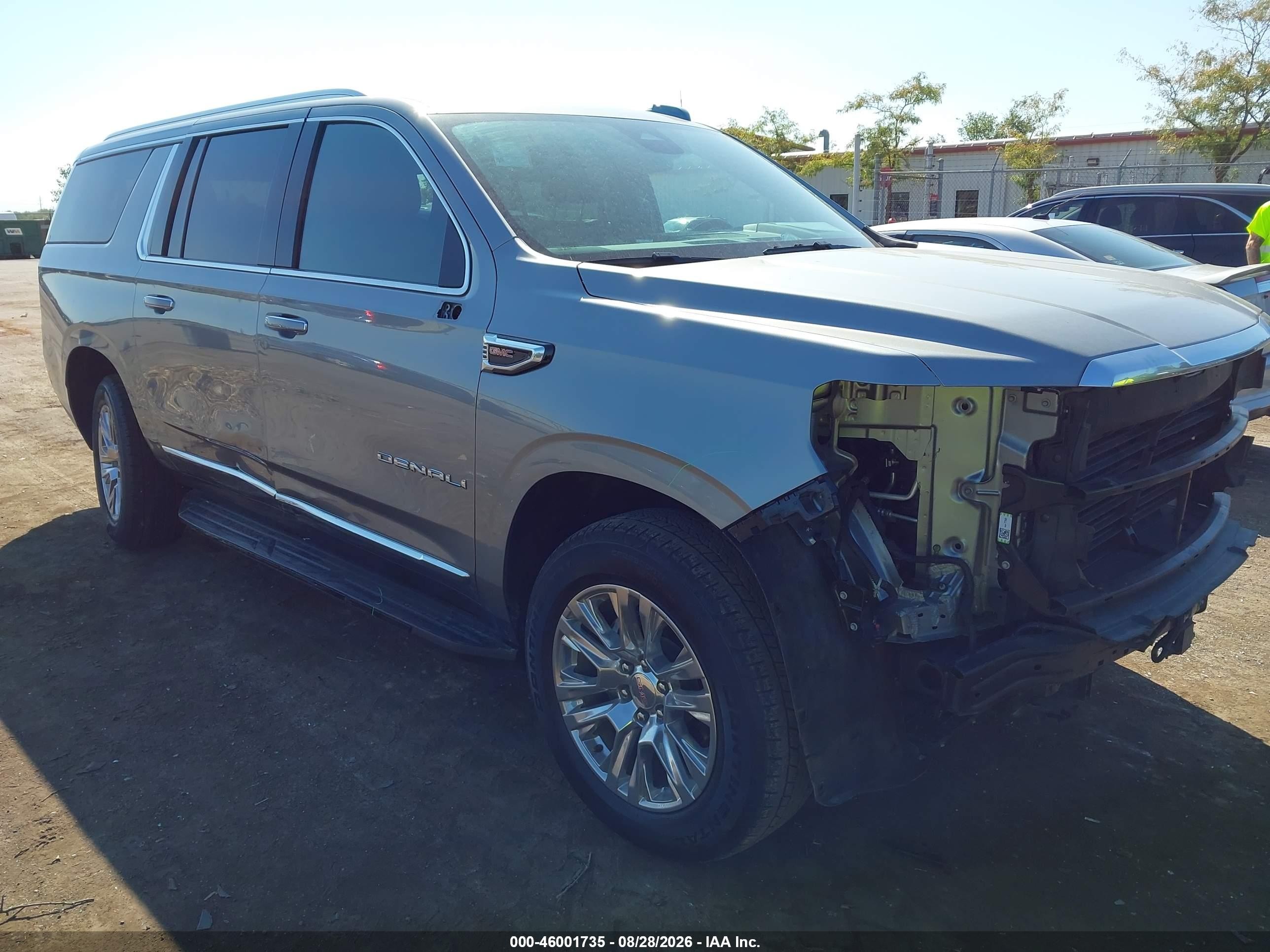 2025 GMC Yukon XL VIN 1GKS2JRL8SR346676 — IAAI salvage auction photo