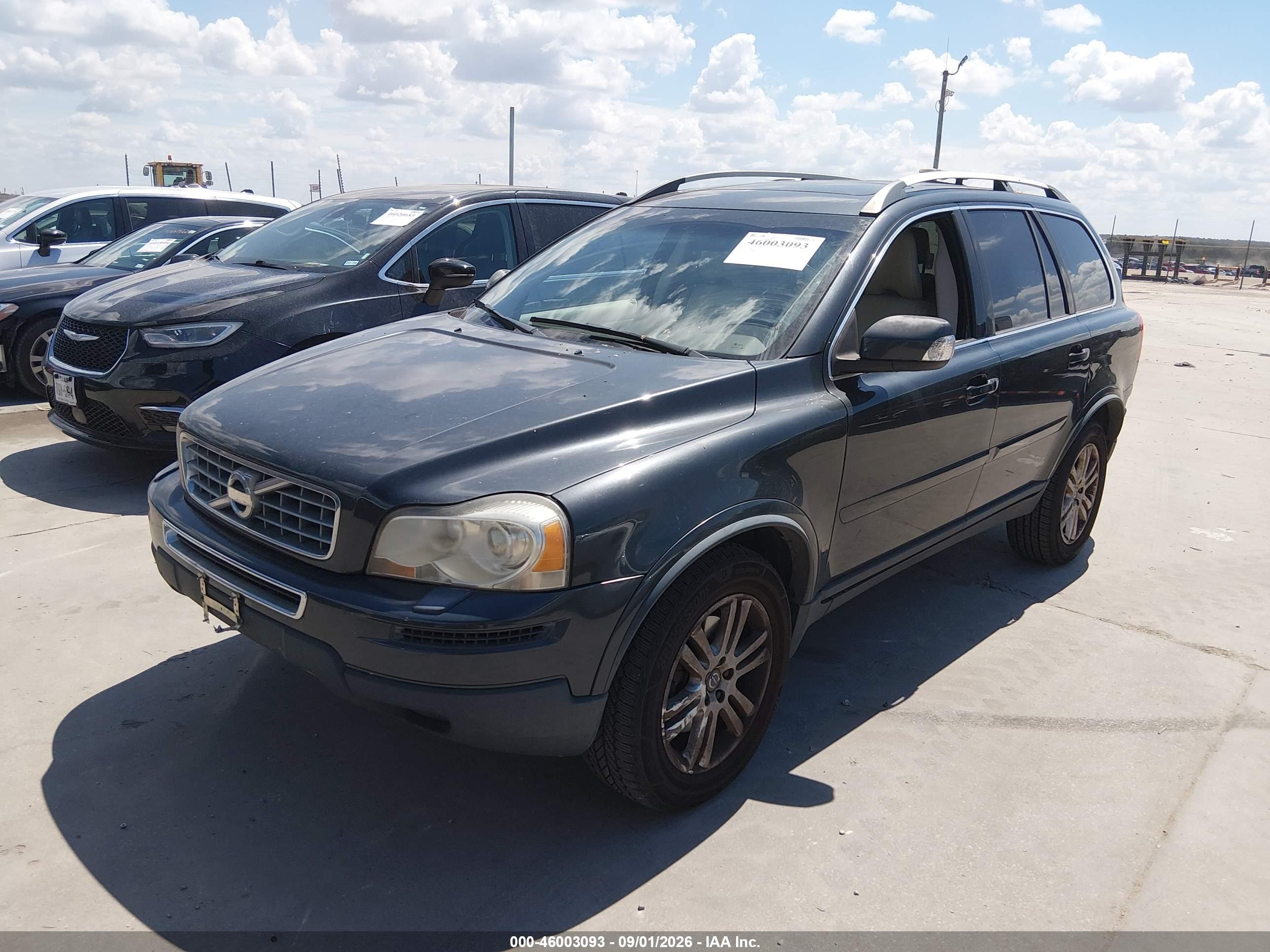 2012 Volvo XC90 VIN YV4952CZ1C1627770 IAAI salvage auction — Unknown, Salvage (Texas), sold $725 on 2026-09-11 (photo 2)