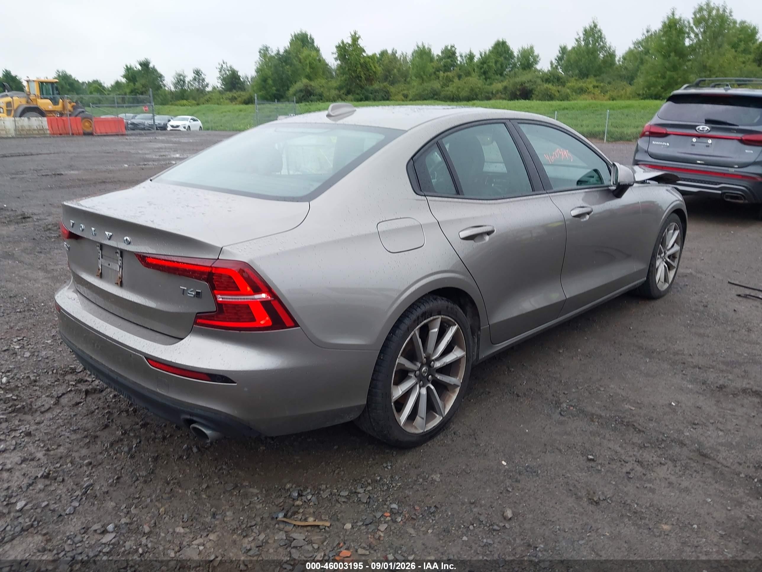 2019 Volvo S60 VIN 7JRA22TK3KG013876 IAAI salvage auction — Front End, Mv-907A (New York), sold $6,400 on 2026-09-13 (photo 4)