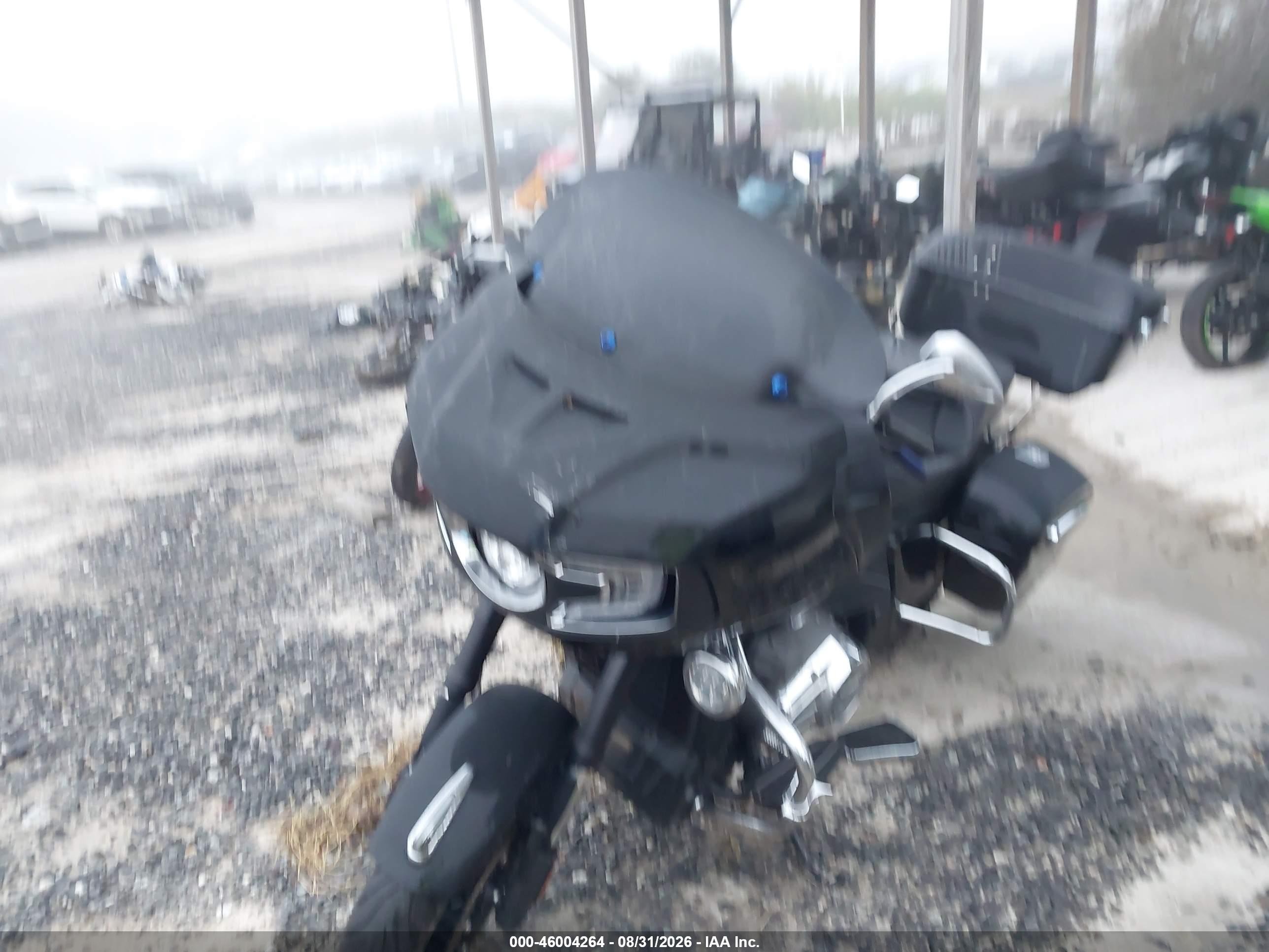 2021 Indian Motorcycle Co. Challenger VIN 56KLCBRR5M3394711 IAAI salvage auction — Side, Salvage (South Carolina), sold $4,500 on 2026-10-07 (photo 2)