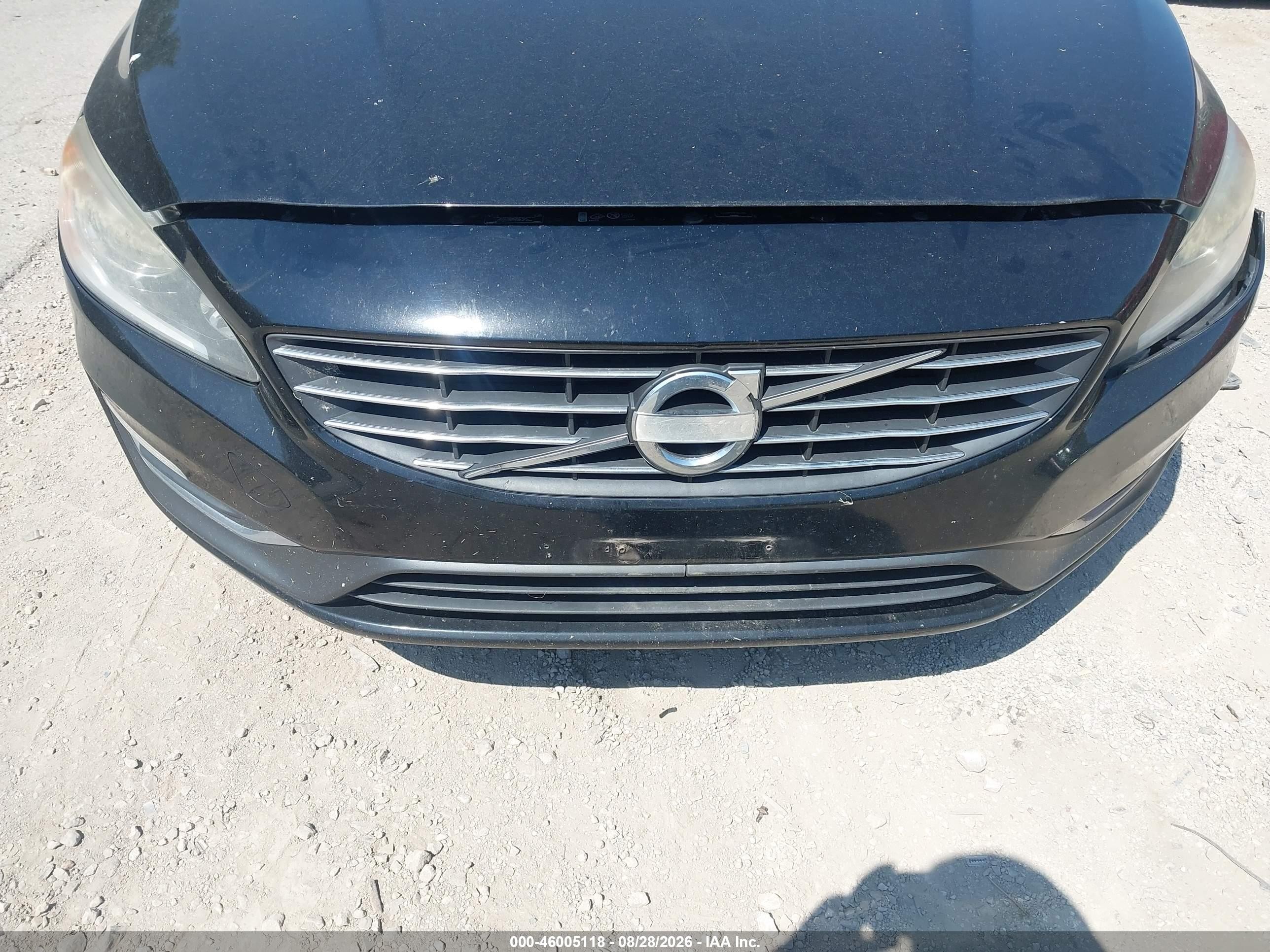 2015 Volvo V60 VIN YV140MEB7F1207680 IAAI salvage auction — Normal Wear, Clear (Missouri), sold $1,800 on 2026-09-18 (photo 6)