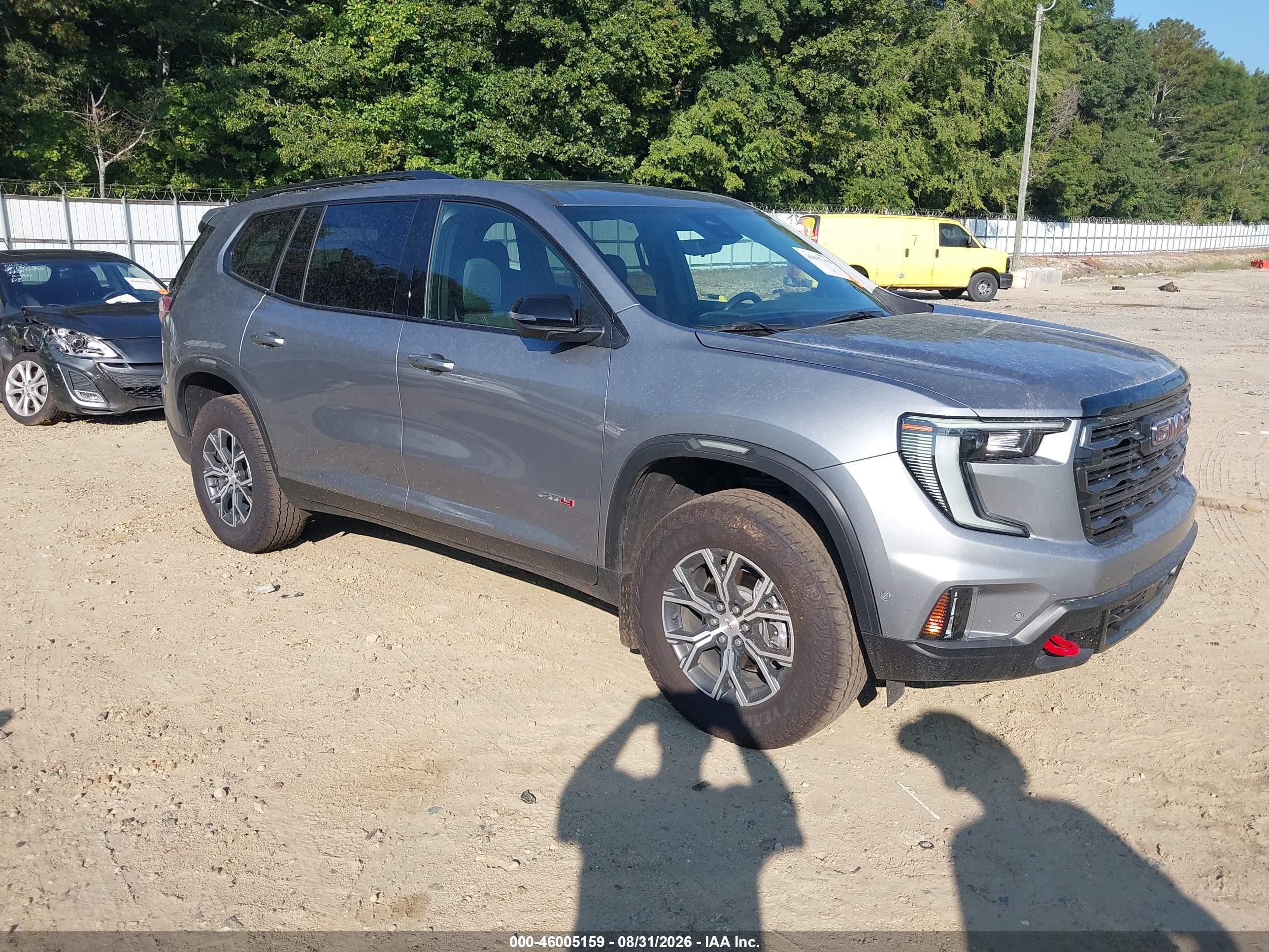 2025 GMC Acadia VIN 1GKENPRS1SJ252636 — IAAI salvage auction photo
