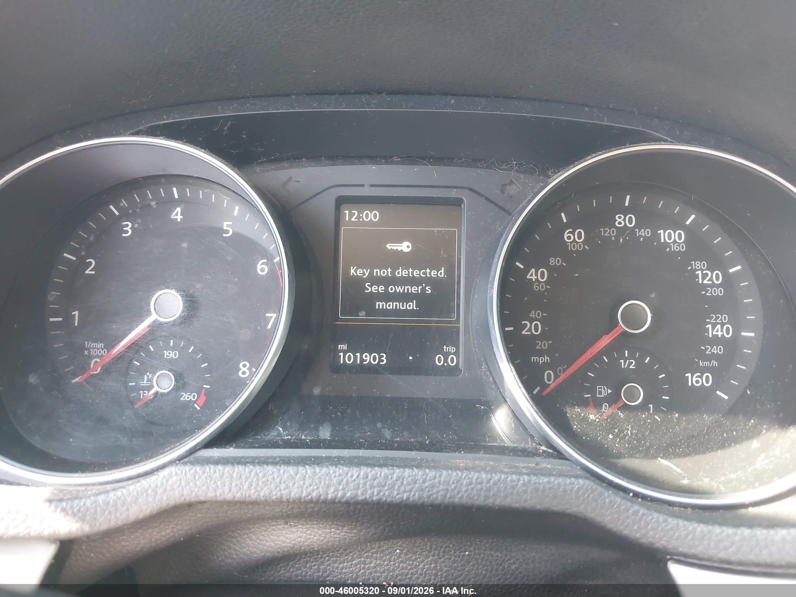 2019 Volkswagen Passat VIN 1VWLA7A3XKC000176 IAAI salvage auction — Side, Clear (Indiana), sold $2,900 on 2026-10-01 (photo 7)