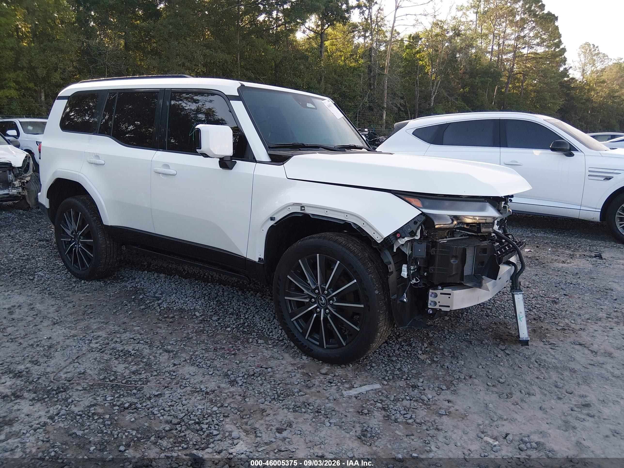 2025 Lexus GX 550 VIN JTJVBCDX0S5037688 — IAAI salvage auction photo
