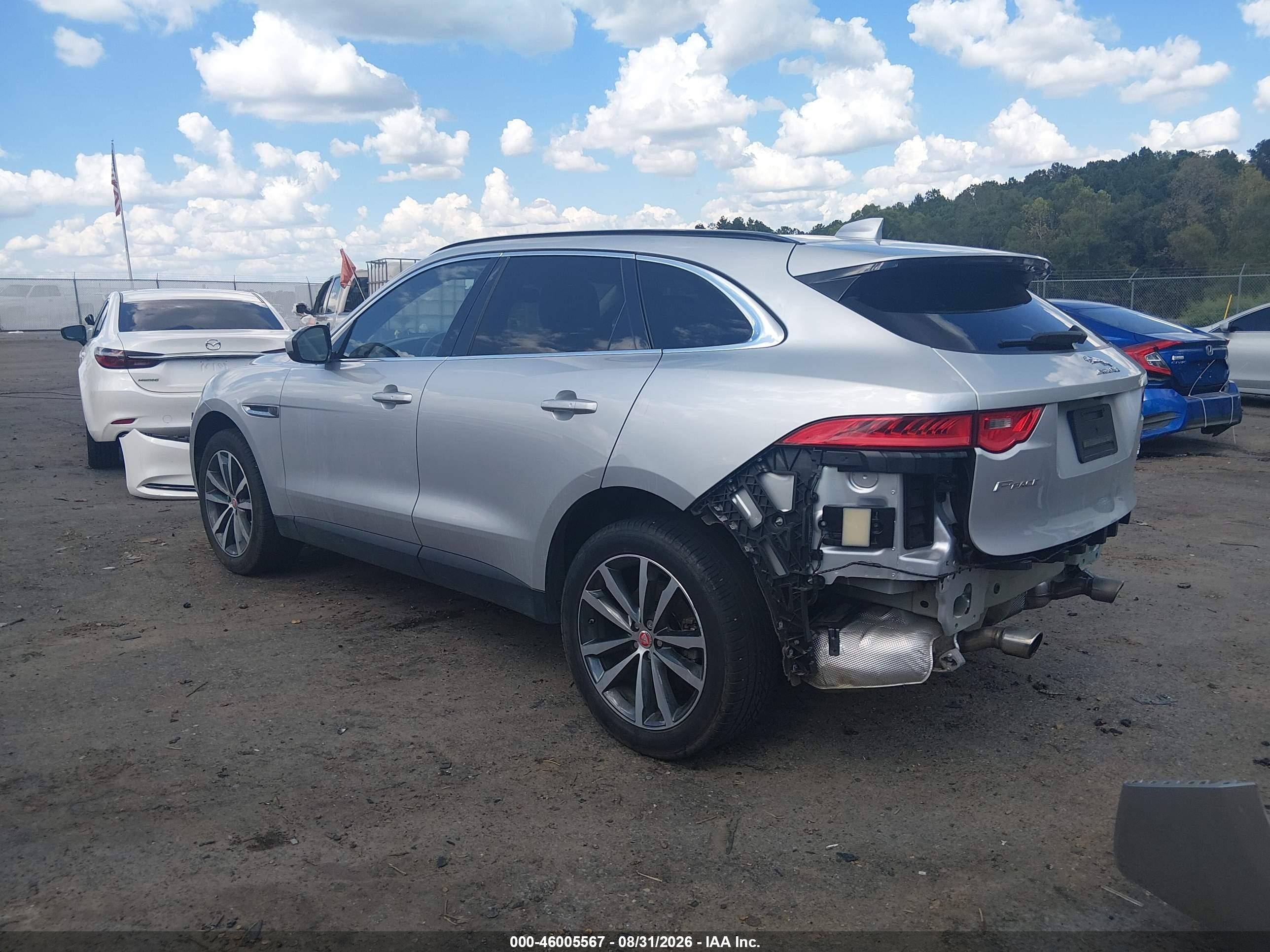 2017 Jaguar F-Pace VIN SADCK2BV6HA895676 IAAI salvage auction — Rear End, Salvage (Mississippi), sold $7,200 on 2026-09-25 (photo 3)