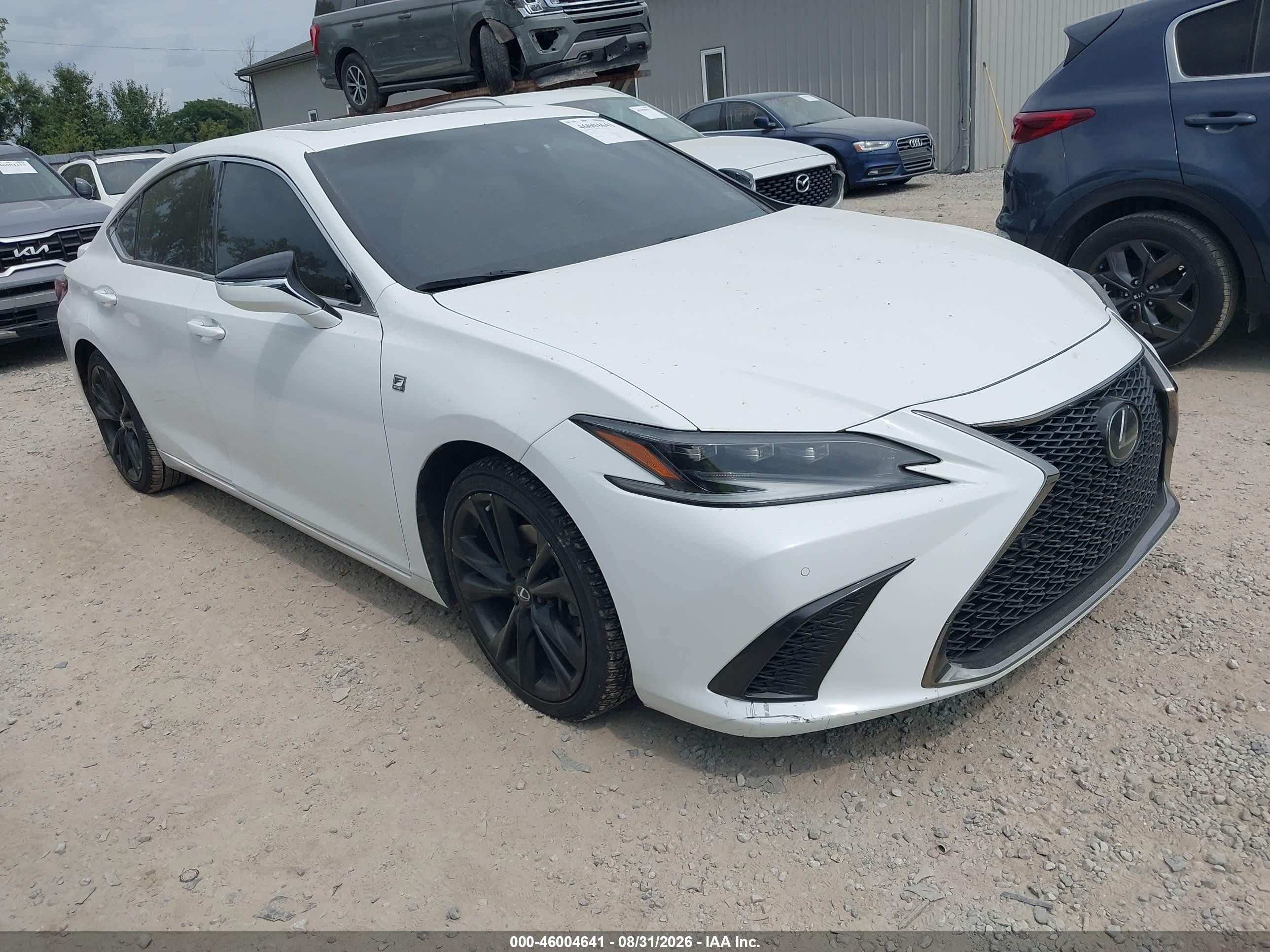 2022 Lexus ES 350 VIN 58AJZ1B14NU111354 — IAAI salvage auction photo