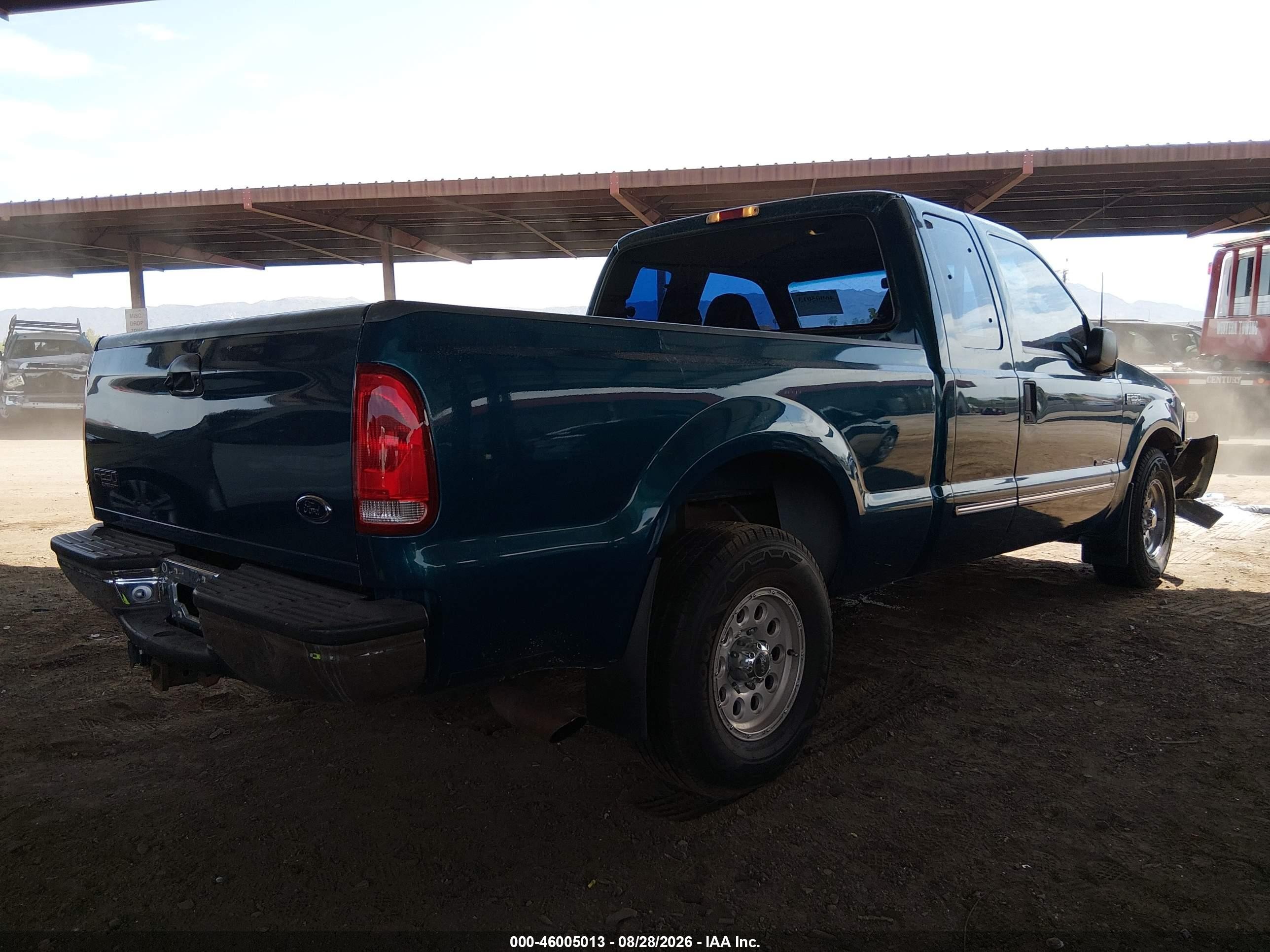 2000 Ford F-250 VIN 3FTNX20F4YMA46070 IAAI salvage auction — Front End, Salvage (Arizona), sold $1,000 on 2026-09-14 (photo 4)