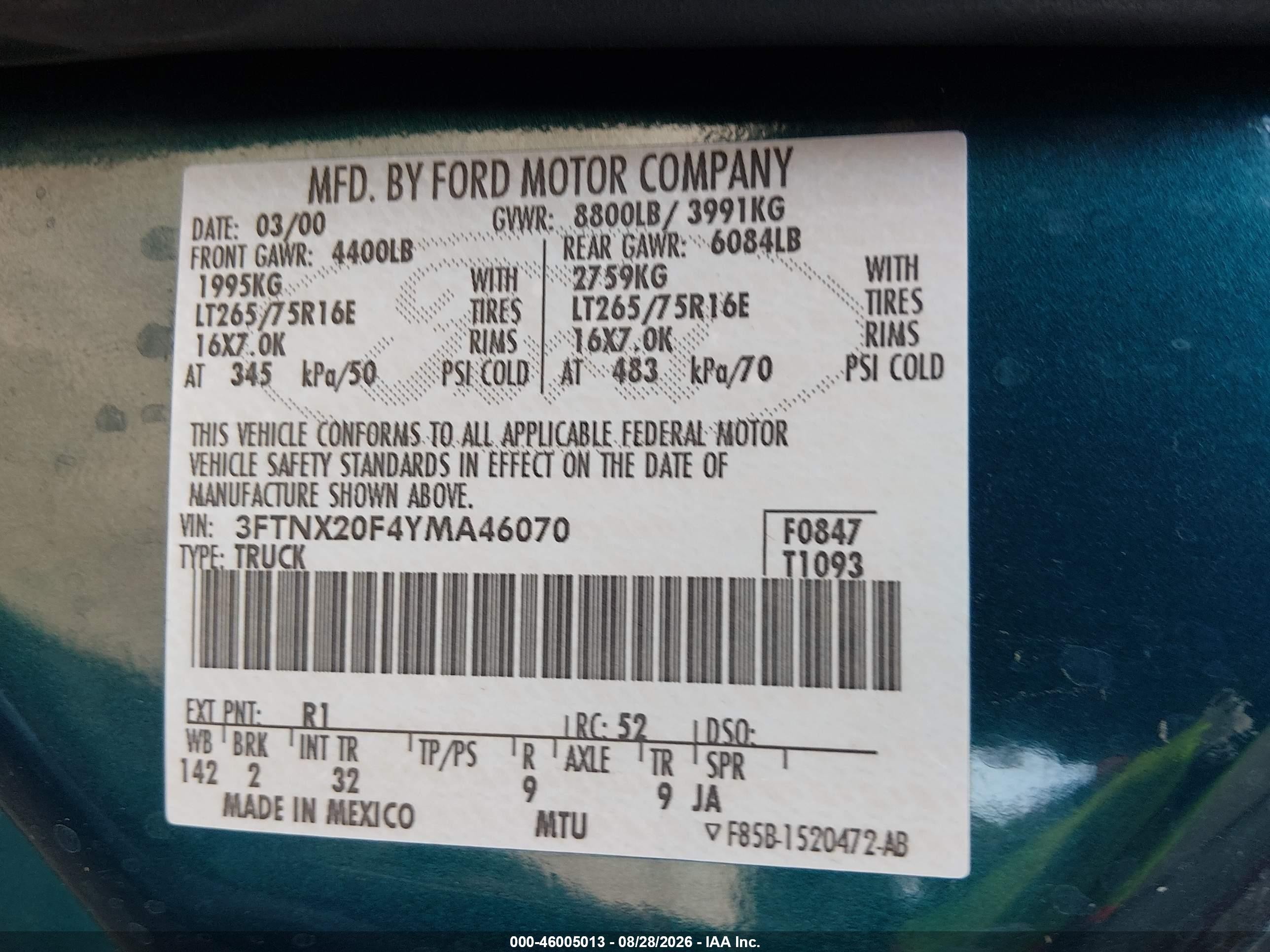2000 Ford F-250 VIN 3FTNX20F4YMA46070 IAAI salvage auction — Front End, Salvage (Arizona), sold $1,000 on 2026-09-14 (photo 9)