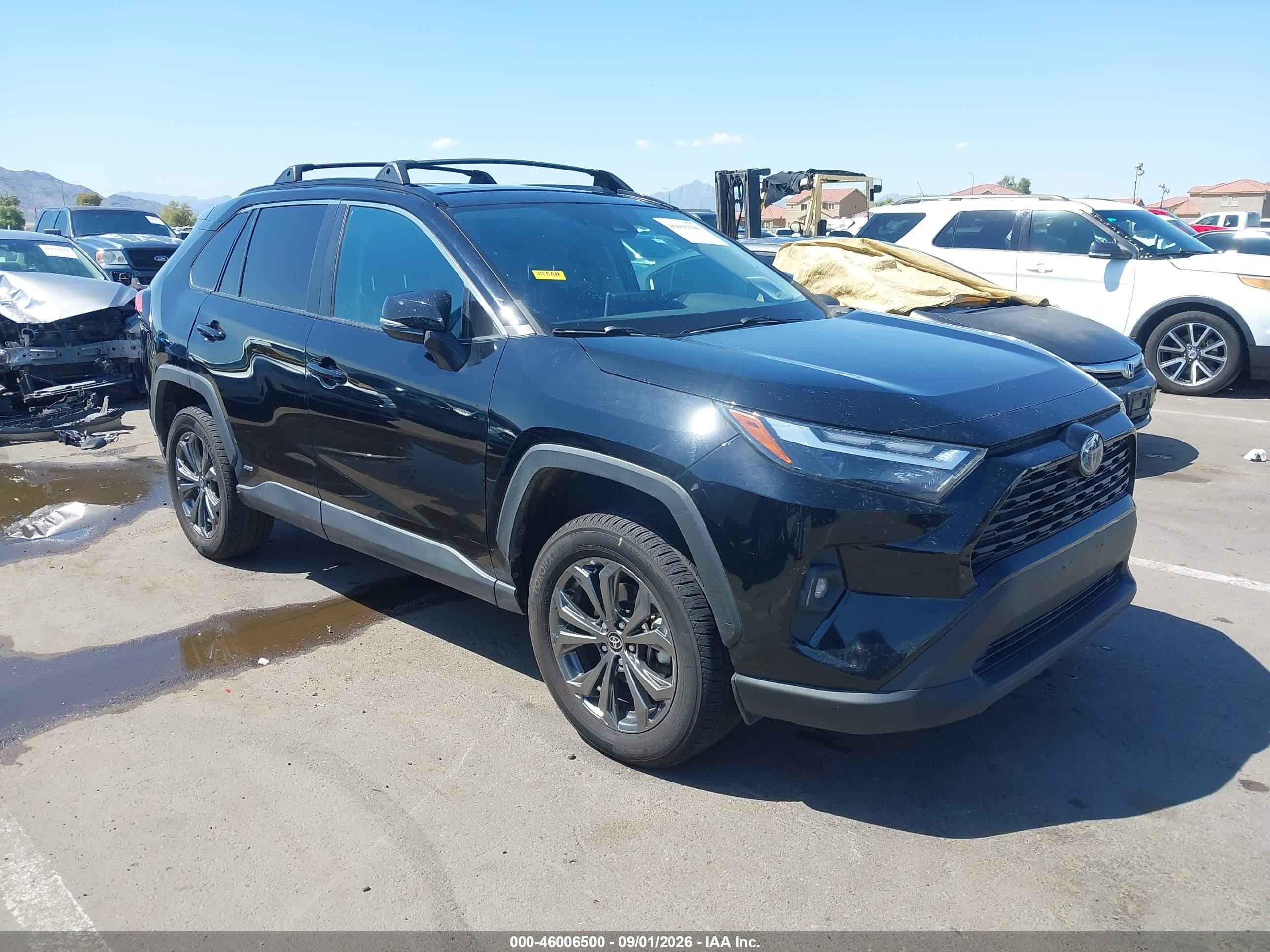 2022 Toyota RAV4 Hybrid VIN 4T3B6RFVXNU090761 — IAAI salvage auction photo