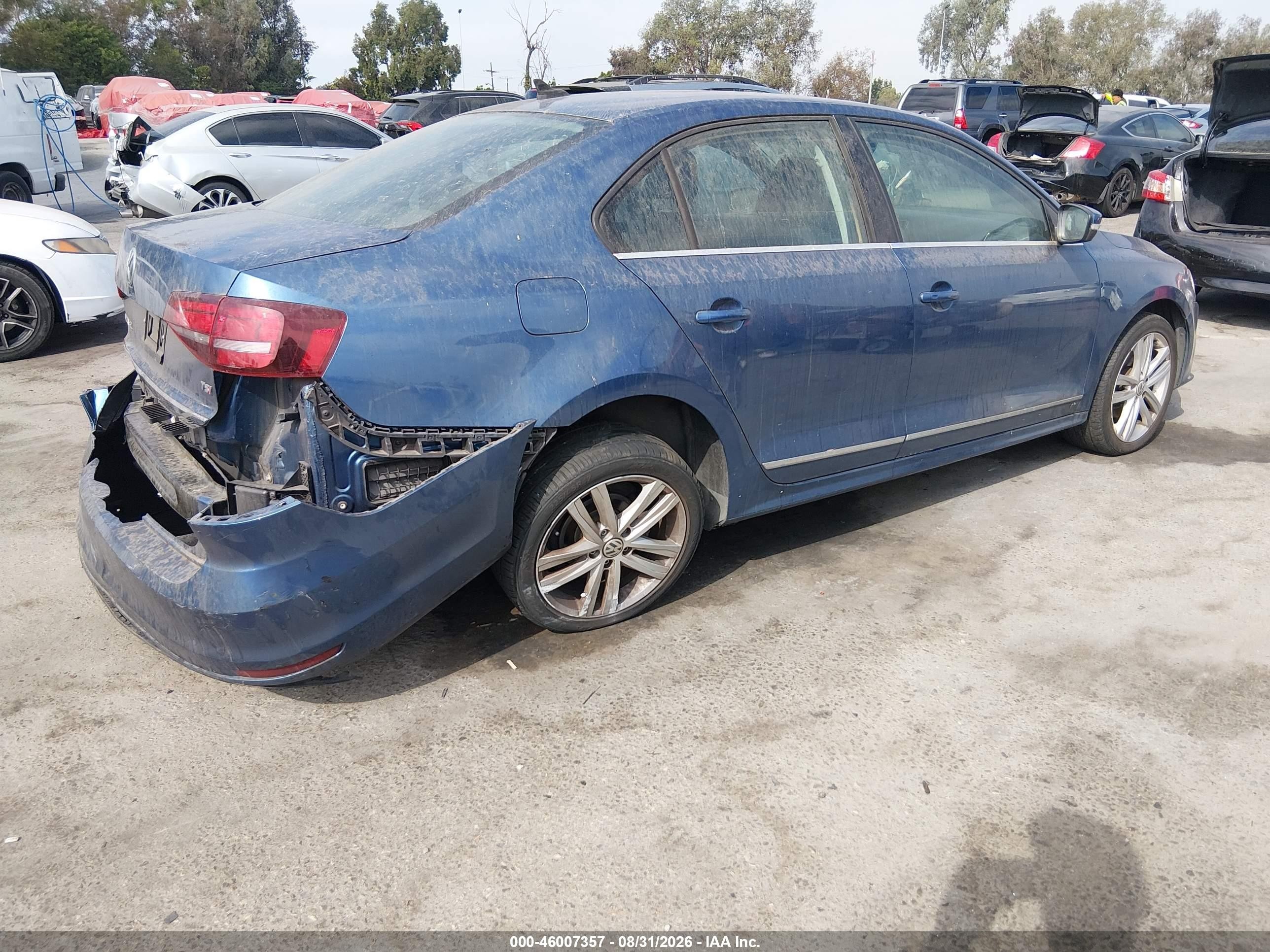 2017 Volkswagen Jetta VIN 3VWL17AJ8HM228795 IAAI salvage auction — Rear End, Salvage (California), sold $2,775 on 2026-09-10 (photo 4)