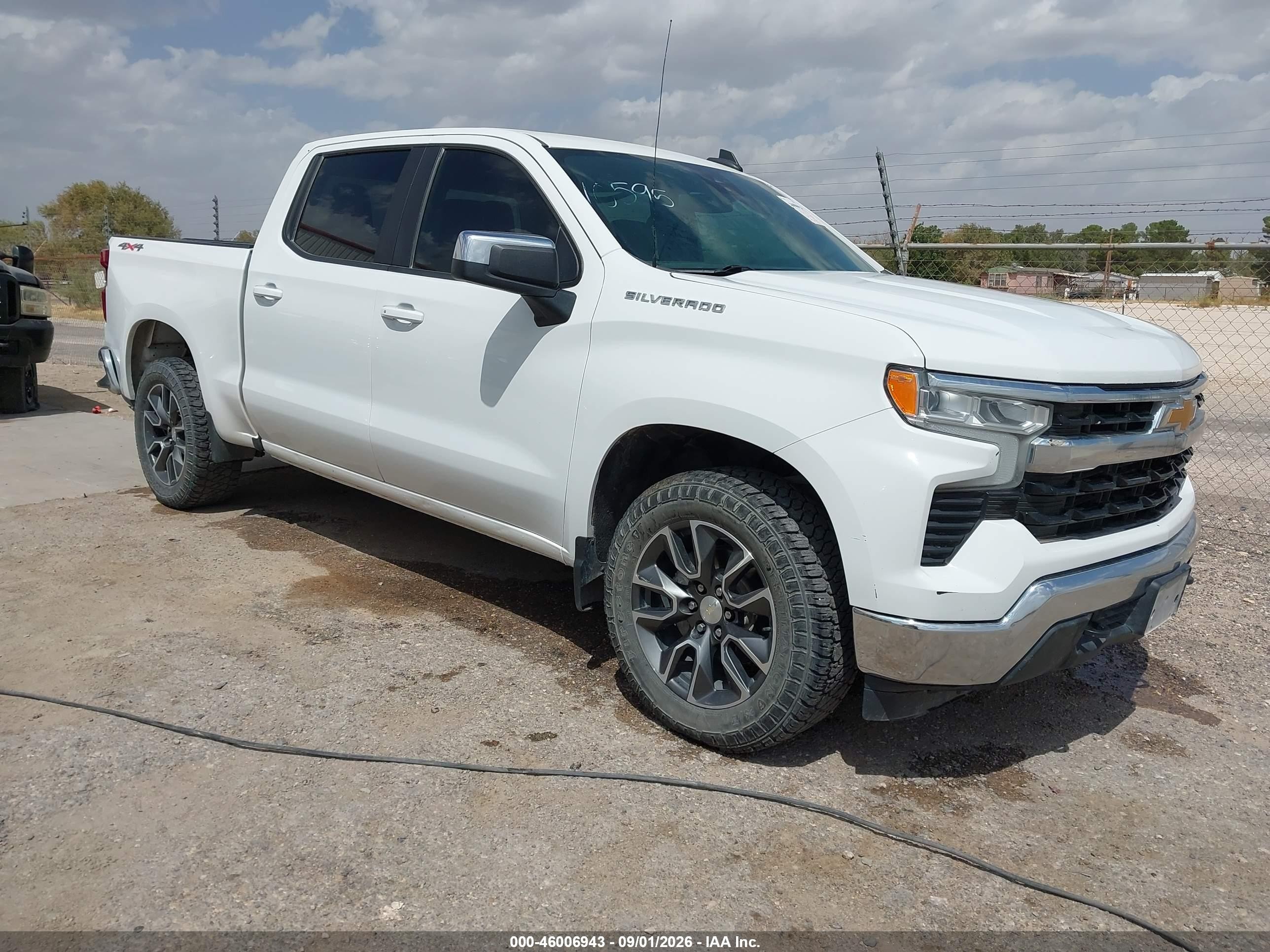 2022 Chevrolet Silverado 1500 VIN 1GCPDKEKXNZ617949 — IAAI salvage auction photo