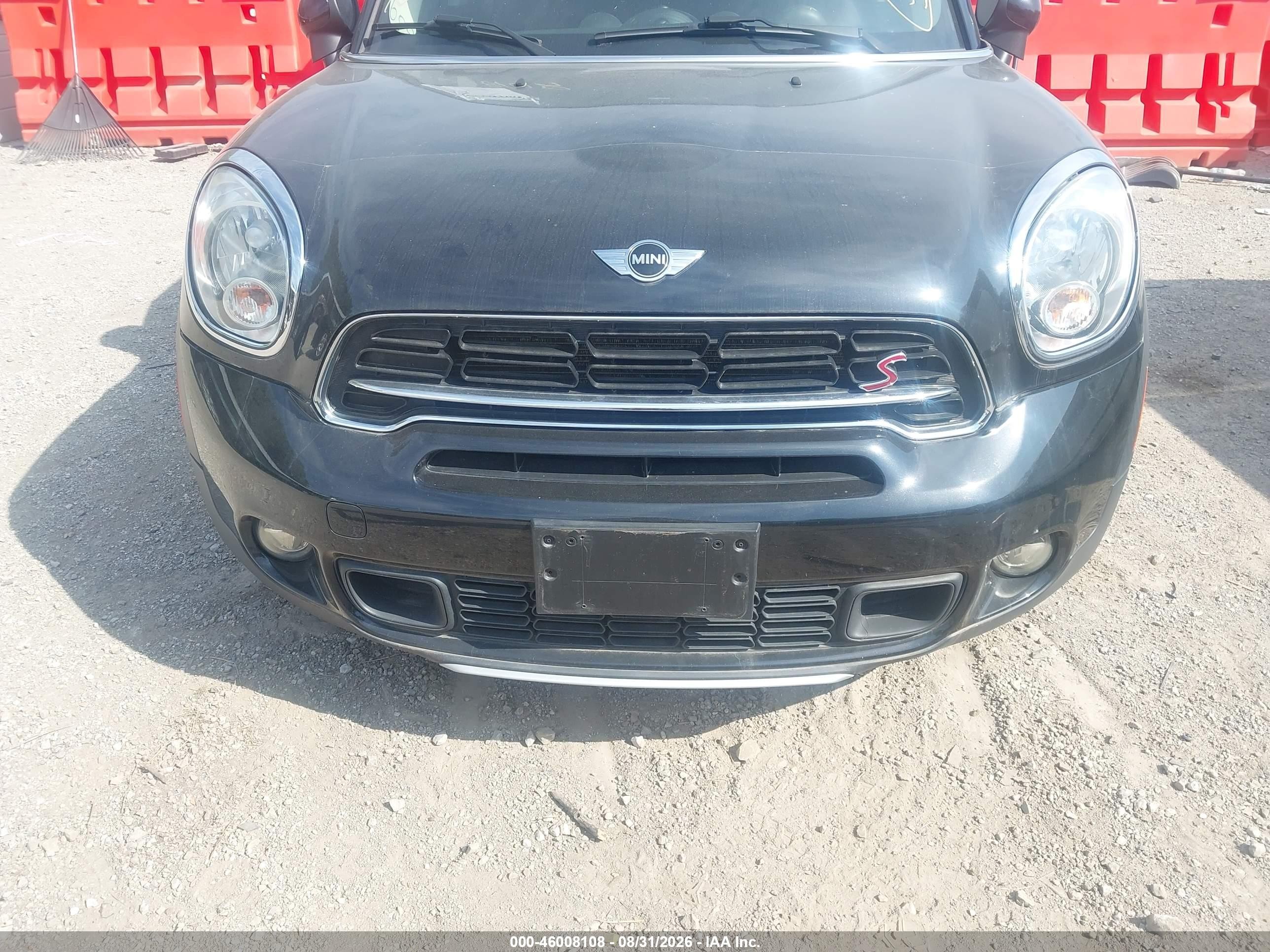 2016 Mini Countryman VIN WMWZC5C55GWU20439 IAAI salvage auction — Normal Wear, Clear (Missouri), sold $2,625 on 2026-09-18 (photo 6)