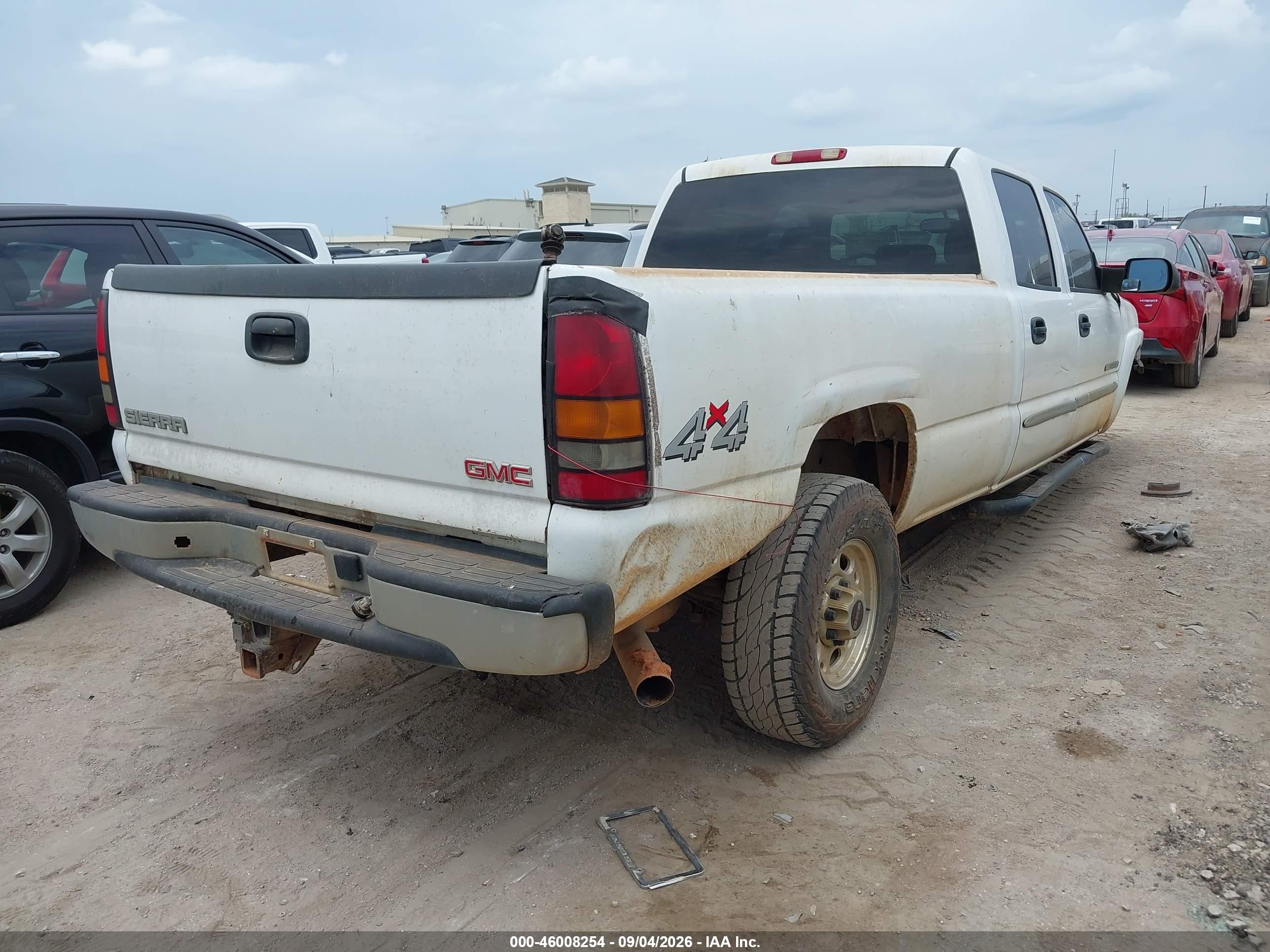 2005 GMC Sierra VIN 1GTHK23U25F916321 IAAI salvage auction — Front End, Original (Texas), sold $750 on 2026-10-13 (photo 4)