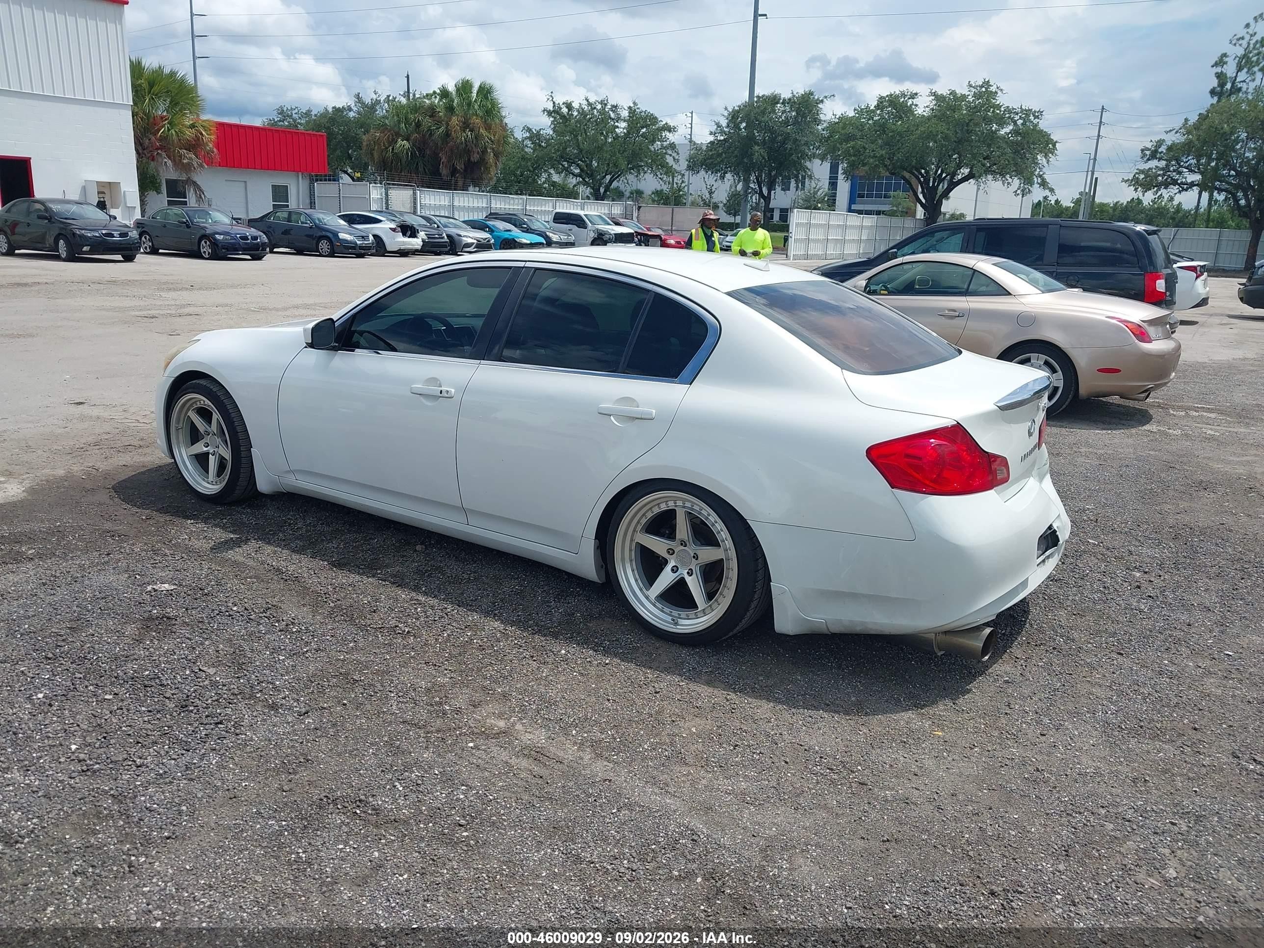 2013 Infiniti G VIN JN1CV6AP4DM305516 IAAI salvage auction — Rear End, Rebuildable (Florida), sold $1,750 on 2026-09-12 (photo 3)