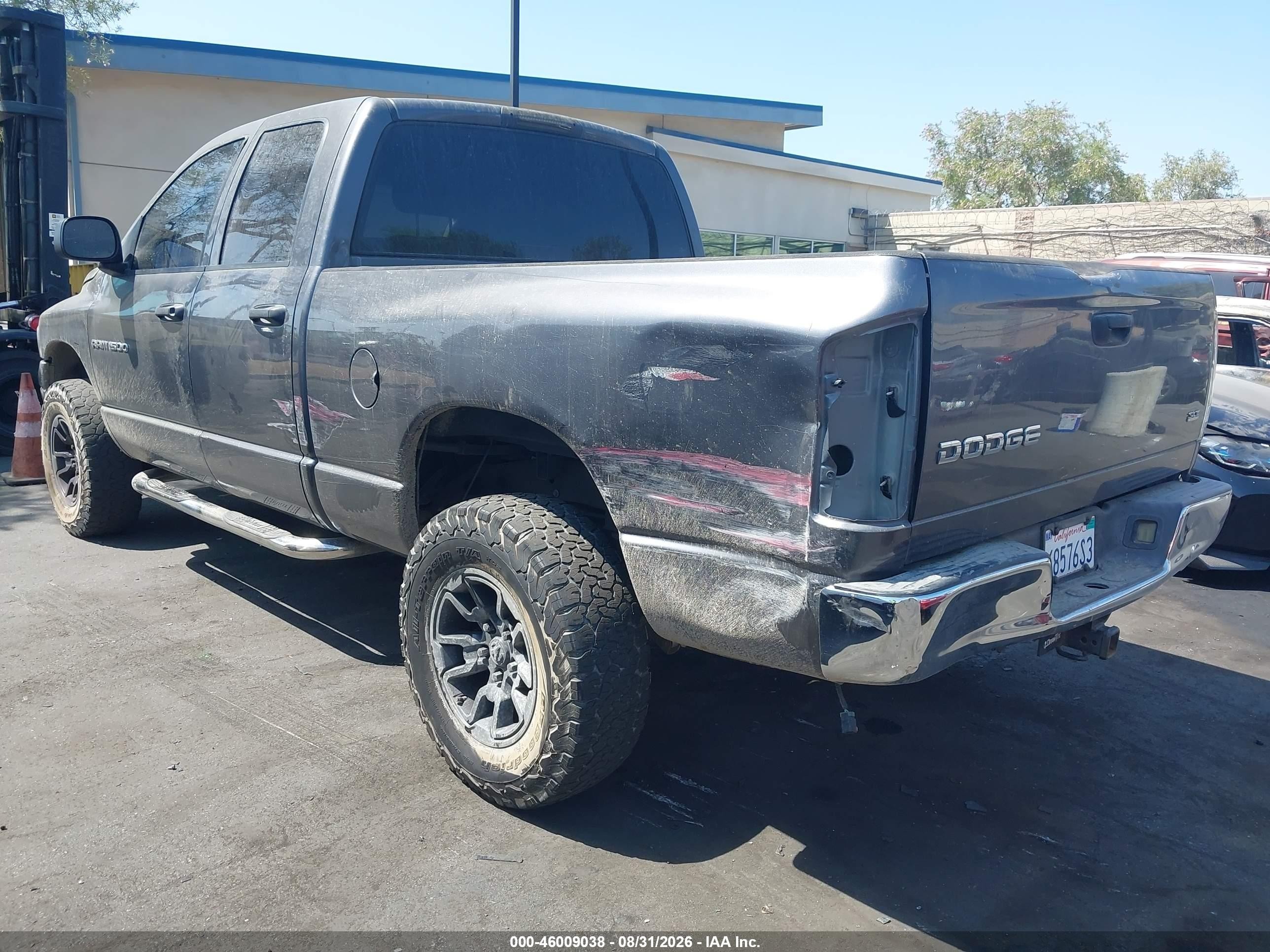 2004 Dodge Ram 1500 VIN 1D7HA18N84J286790 IAAI salvage auction — Side, Salvage Certificate (California), sold $925 on 2026-09-13 (photo 3)