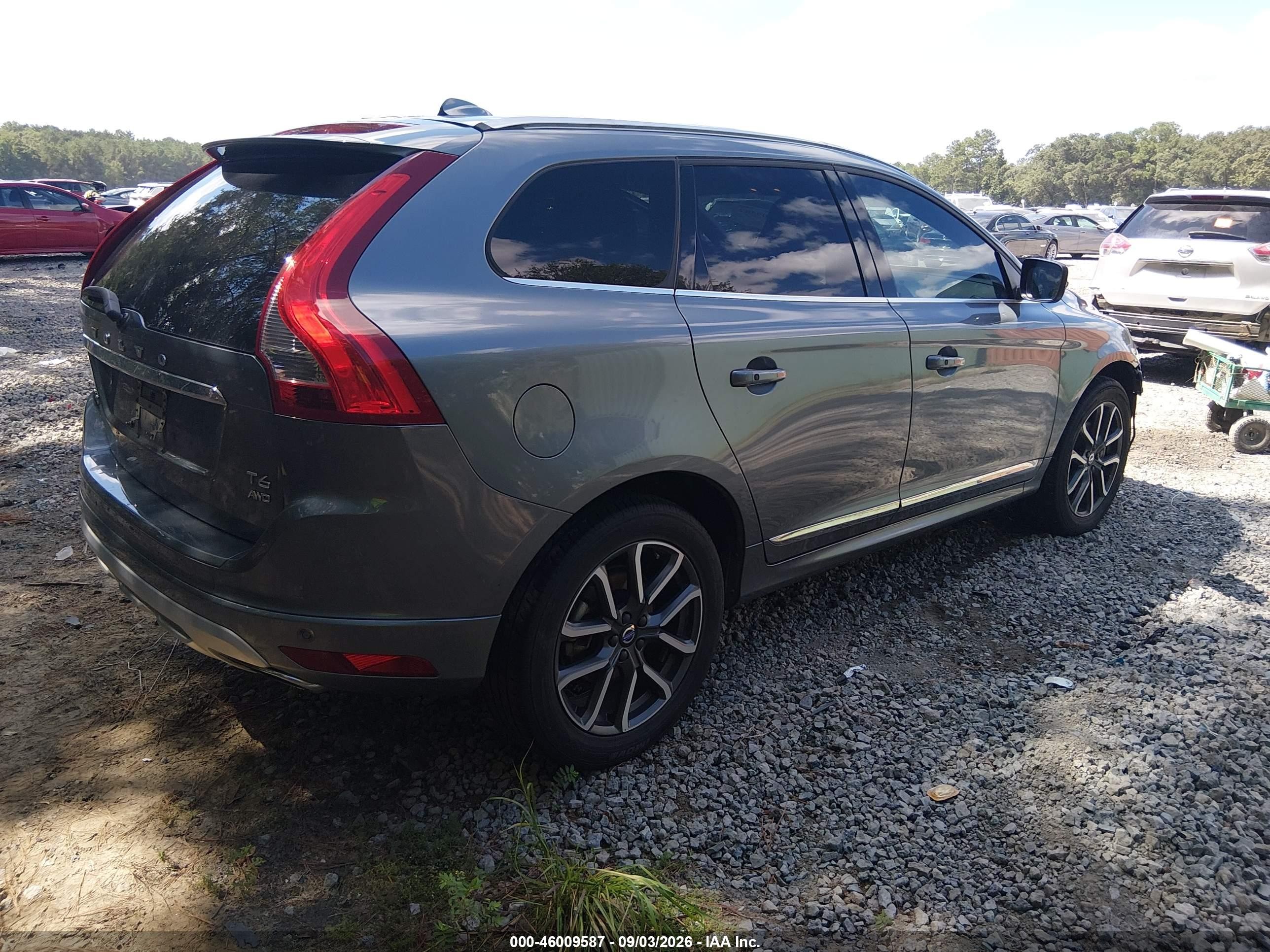 2017 Volvo Xc60 VIN YV449MRR5H2129753 IAAI salvage auction — Front End, Salvage (South Carolina), sold $4,300 on 2026-09-30 (photo 4)