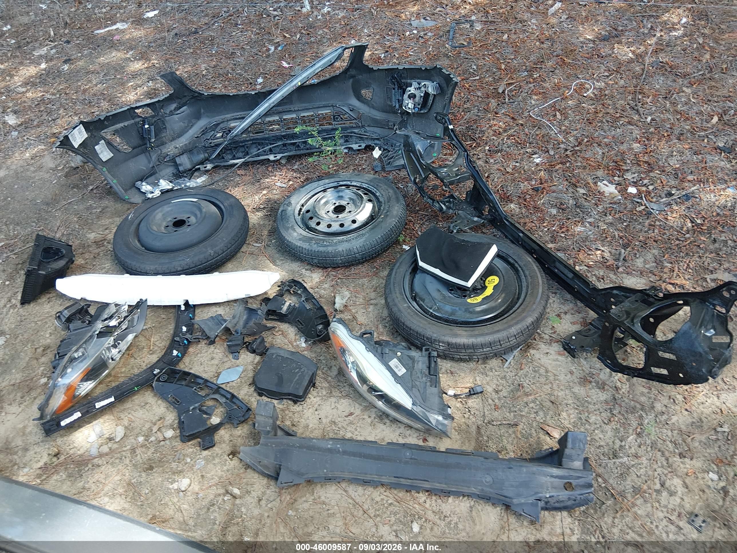 2017 Volvo Xc60 VIN YV449MRR5H2129753 IAAI salvage auction — Front End, Salvage (South Carolina), sold $4,300 on 2026-09-30 (photo 5)