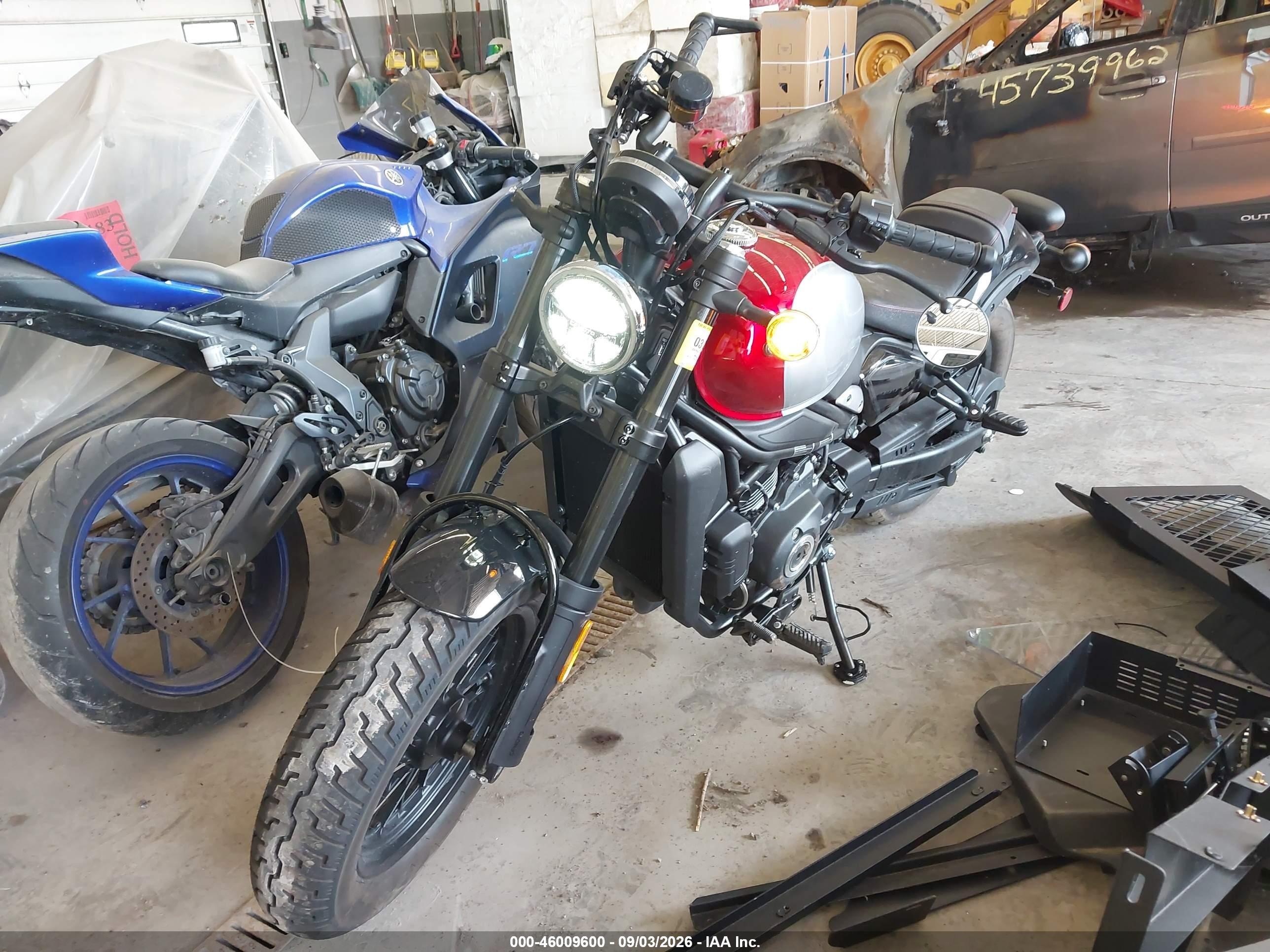 2025 Cf Moto 450 Cl-c VIN LCEPESLF5S6002189 IAAI salvage auction — Side, Mv-907A (New York), sold $950 on 2026-10-21 (photo 2)
