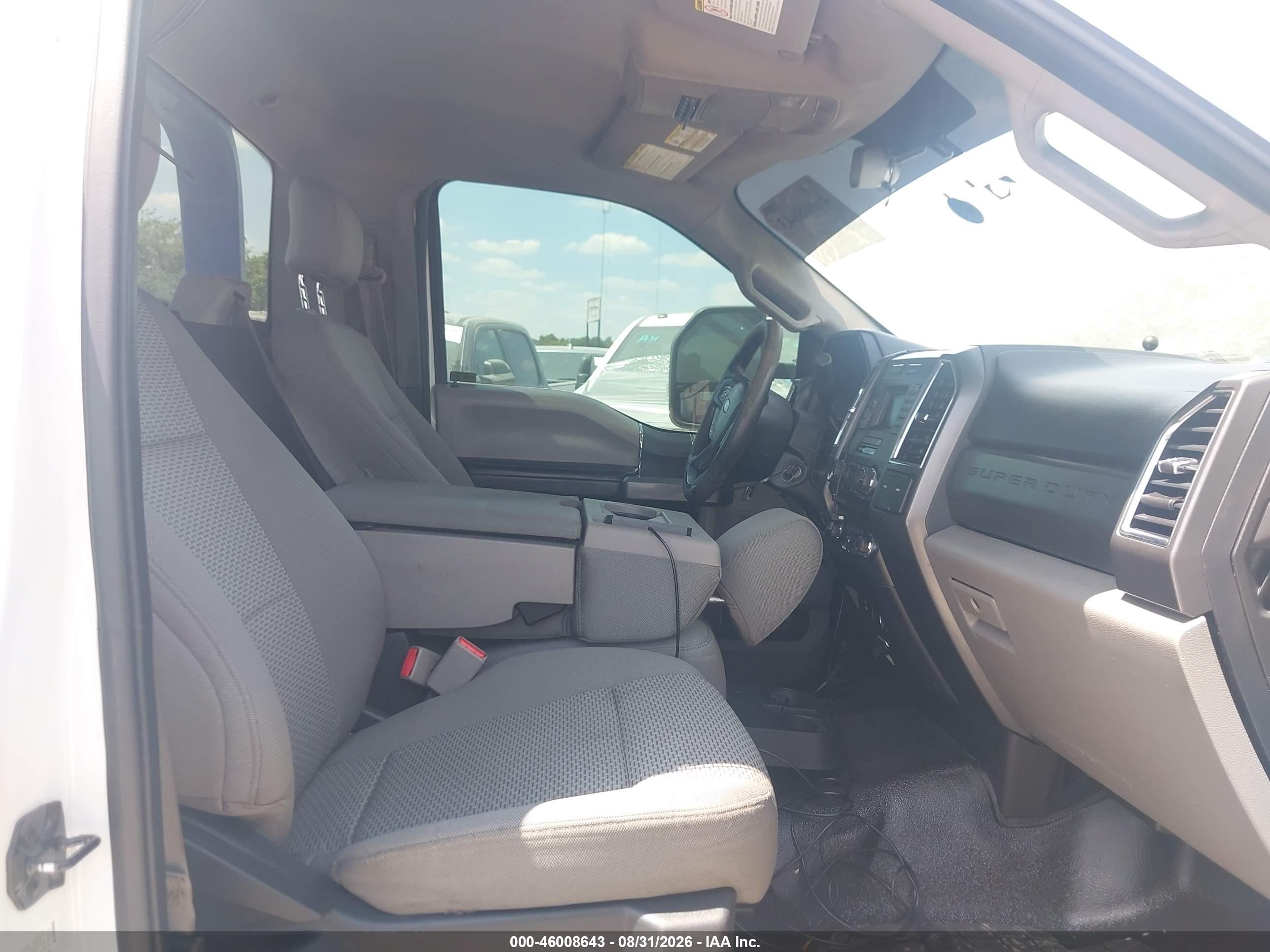 2017 Ford F550 VIN 1FDUF5GT3HEC49271 IAAI salvage auction — Side, Clear (Oklahoma), sold $35,000 on 2026-09-18 (photo 7)