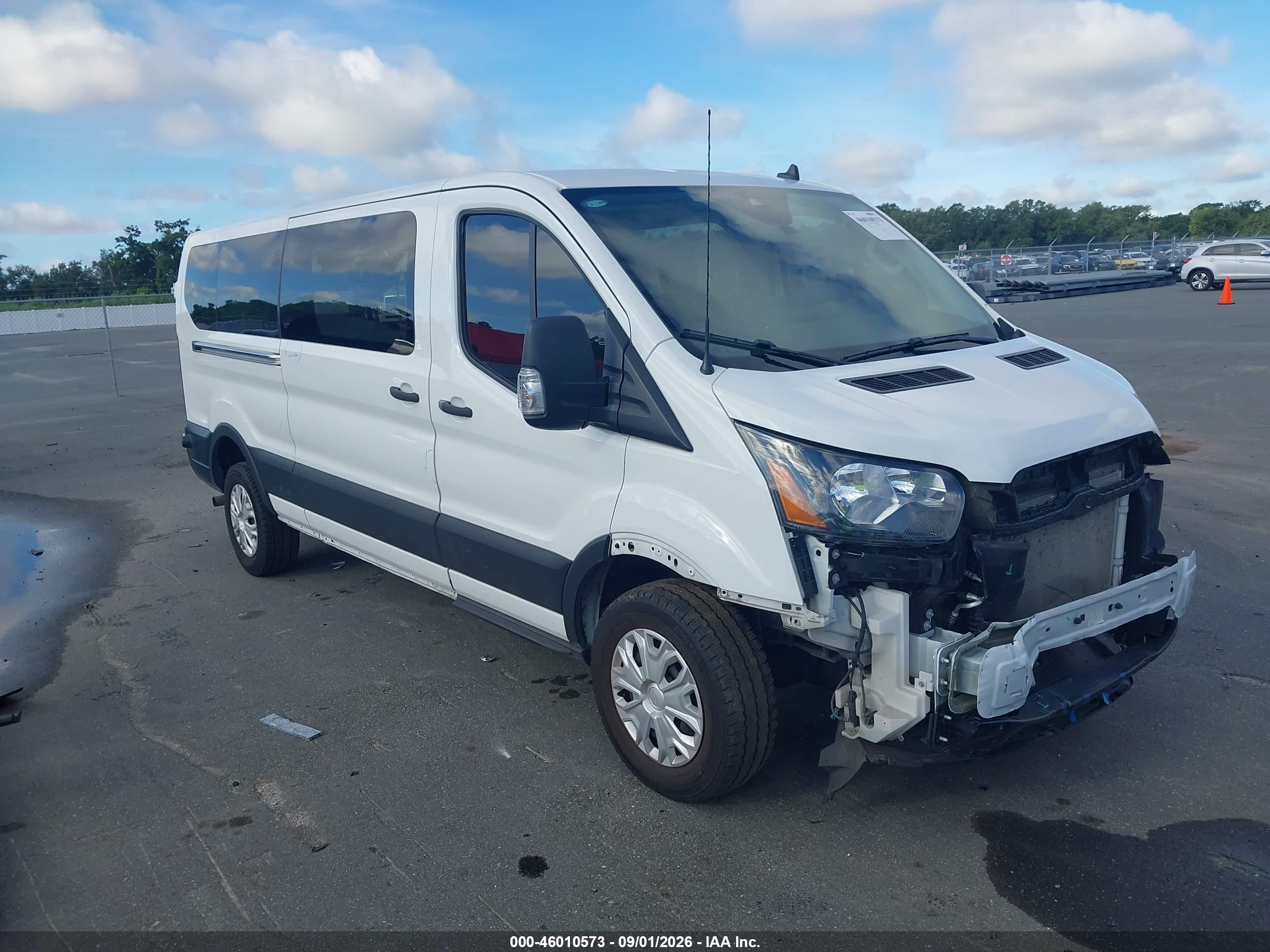 2025 Ford Transit-350 VIN 1FBAX2Y8XSKA08768 — IAAI salvage auction photo