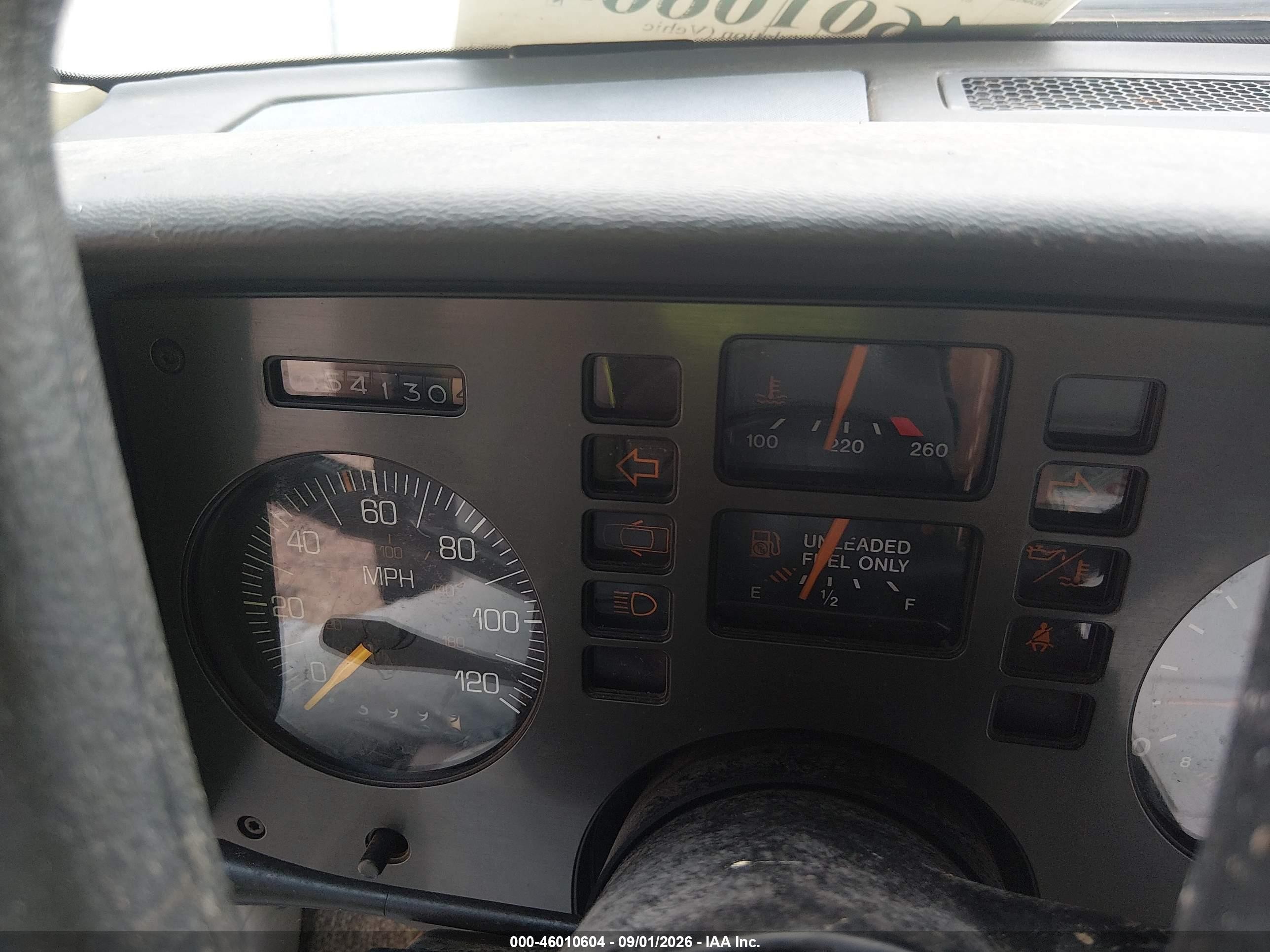 1984 Pontiac Fiero VIN 1G2AM37R2EP240975 IAAI salvage auction — Normal Wear, Clear-Endorsement (Wisconsin), sold $1,225 on 2026-09-18 (photo 7)