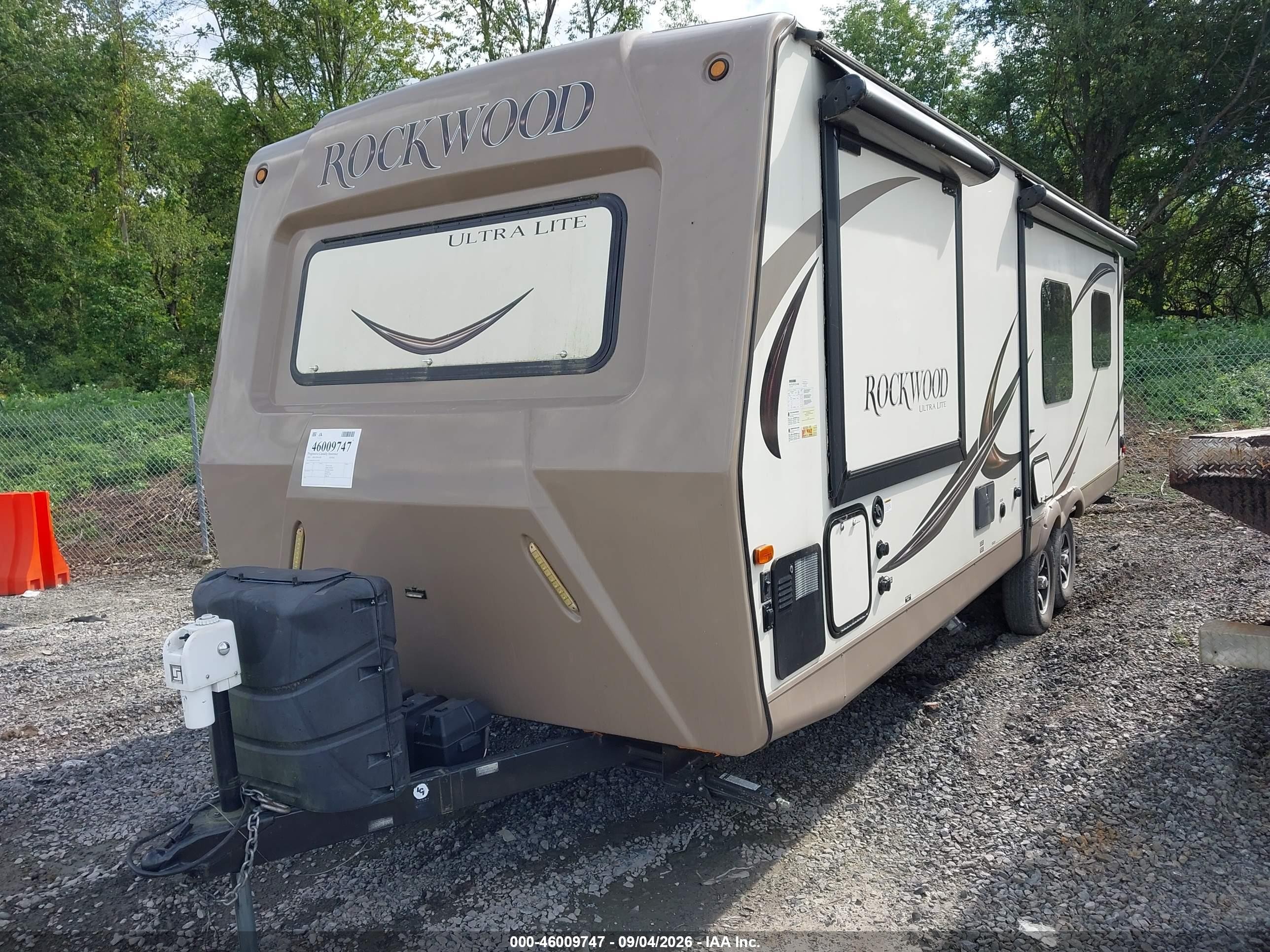 2016 Rockwood Other VIN 4X4TRLB21GZ143395 IAAI salvage auction — Water/Flood, Mv-907A (New York), sold $100 on 2026-10-07 (photo 6)
