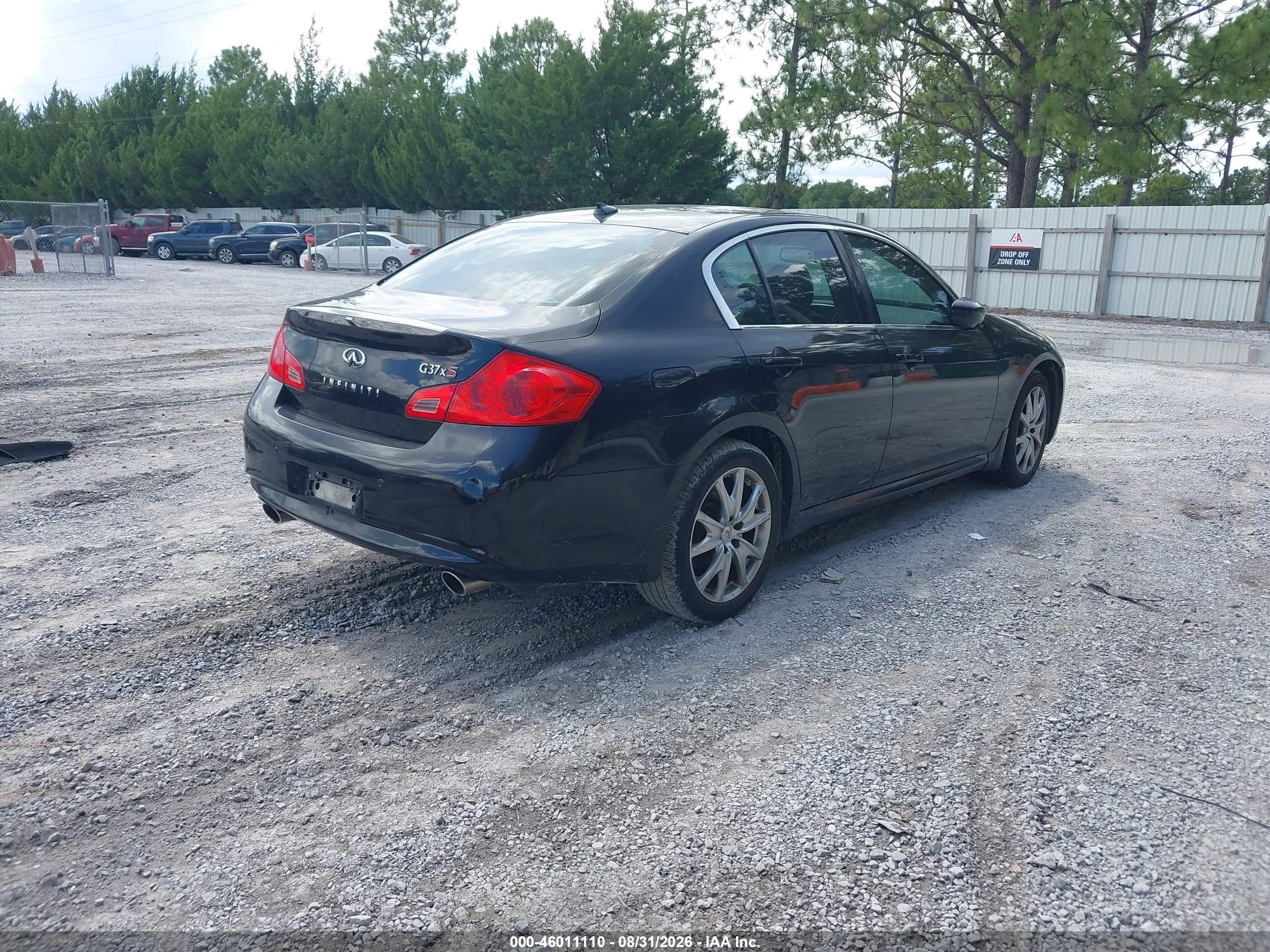 2011 Infiniti G37 VIN JN1CV6AR2BM412126 IAAI salvage auction — Front End, Rebuildable (Florida), sold $400 on 2026-10-09 (photo 4)