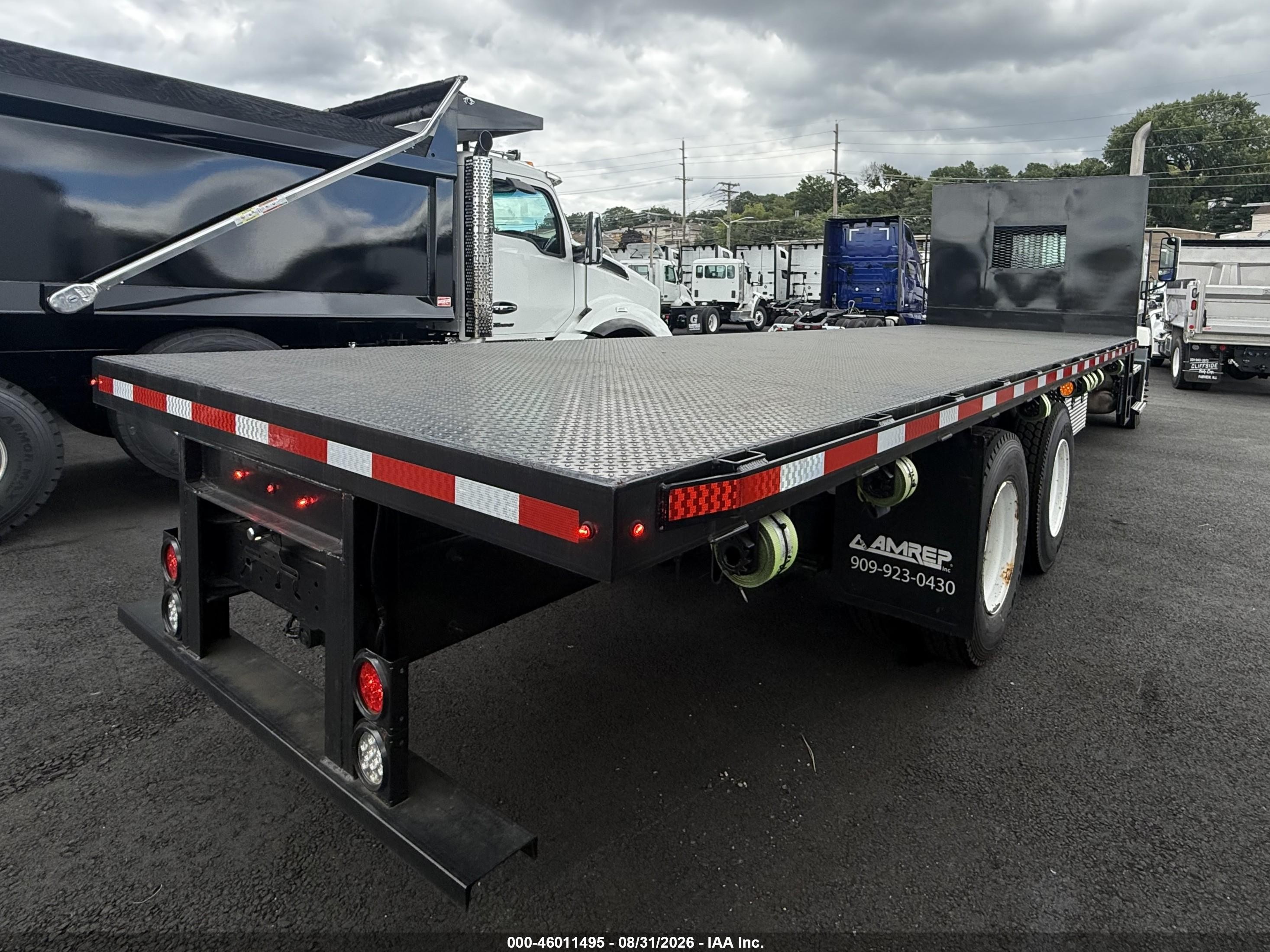 2019 Mack Anthem VIN 1M2AN2GC2KM002485 IAAI salvage auction — Normal Wear, Clear (New Jersey), sold $59,950 on 2026-09-18 (photo 4)