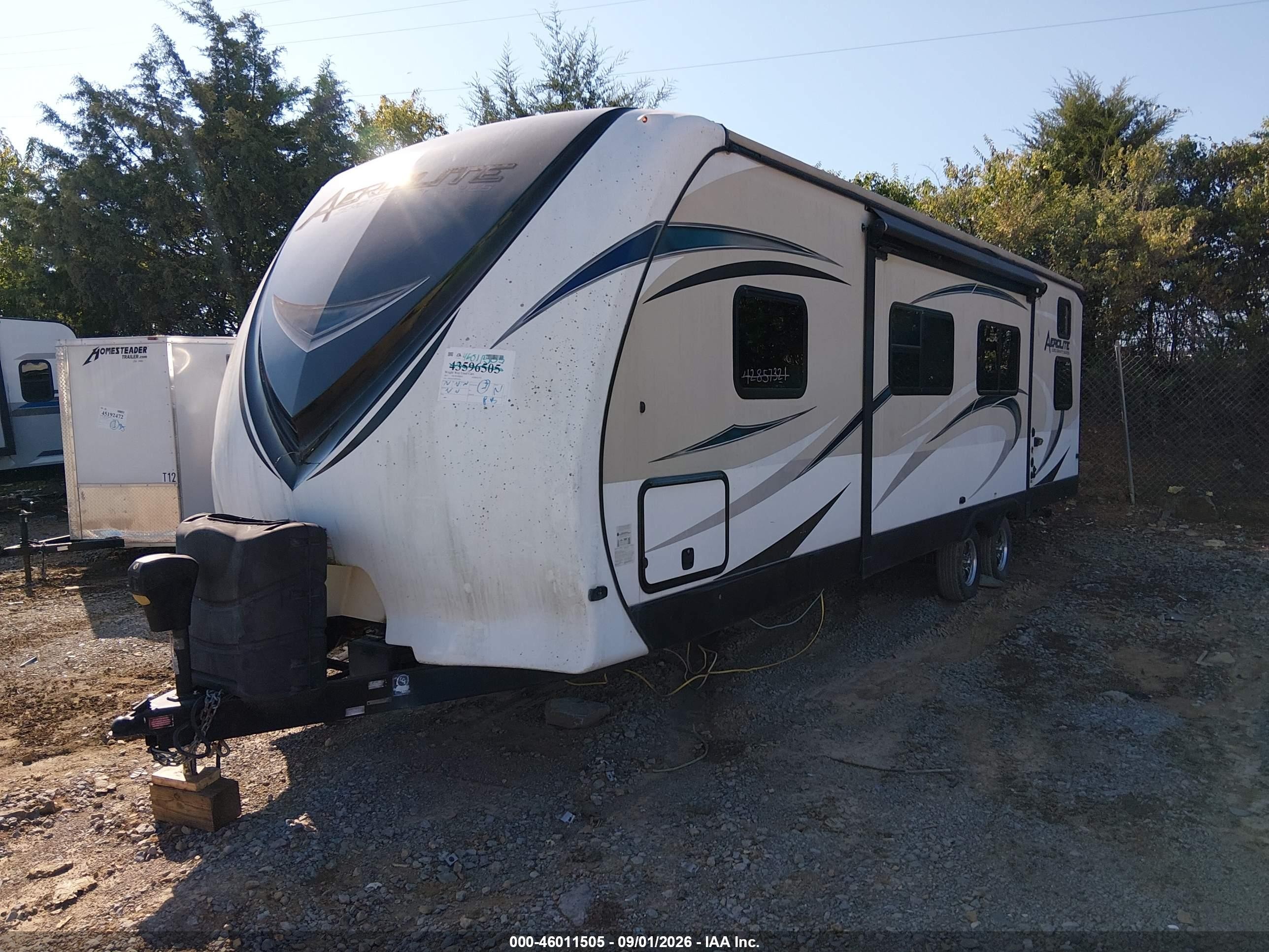 2017 Keystone Rv Aer VIN 4YDT28224HP910030 IAAI salvage auction — Front End, Clear (Tennessee), sold $350 on 2026-09-10 (photo 2)