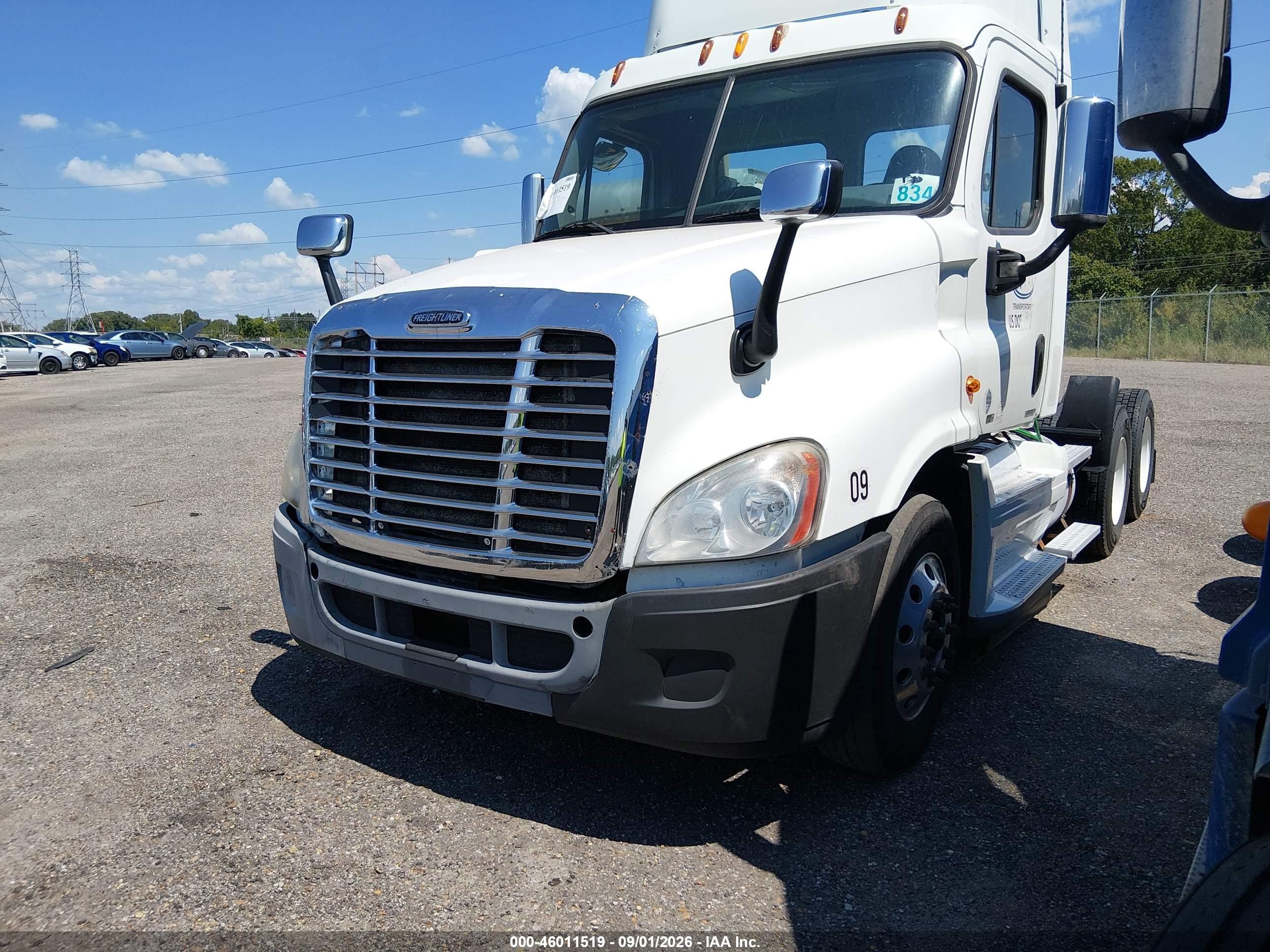 2012 Freightliner Cascadia 125 VIN 1FUJGEDV5CLBU7724 IAAI salvage auction — Repossession, Clear (Tennessee), sold $400 on 2026-09-23 (photo 2)