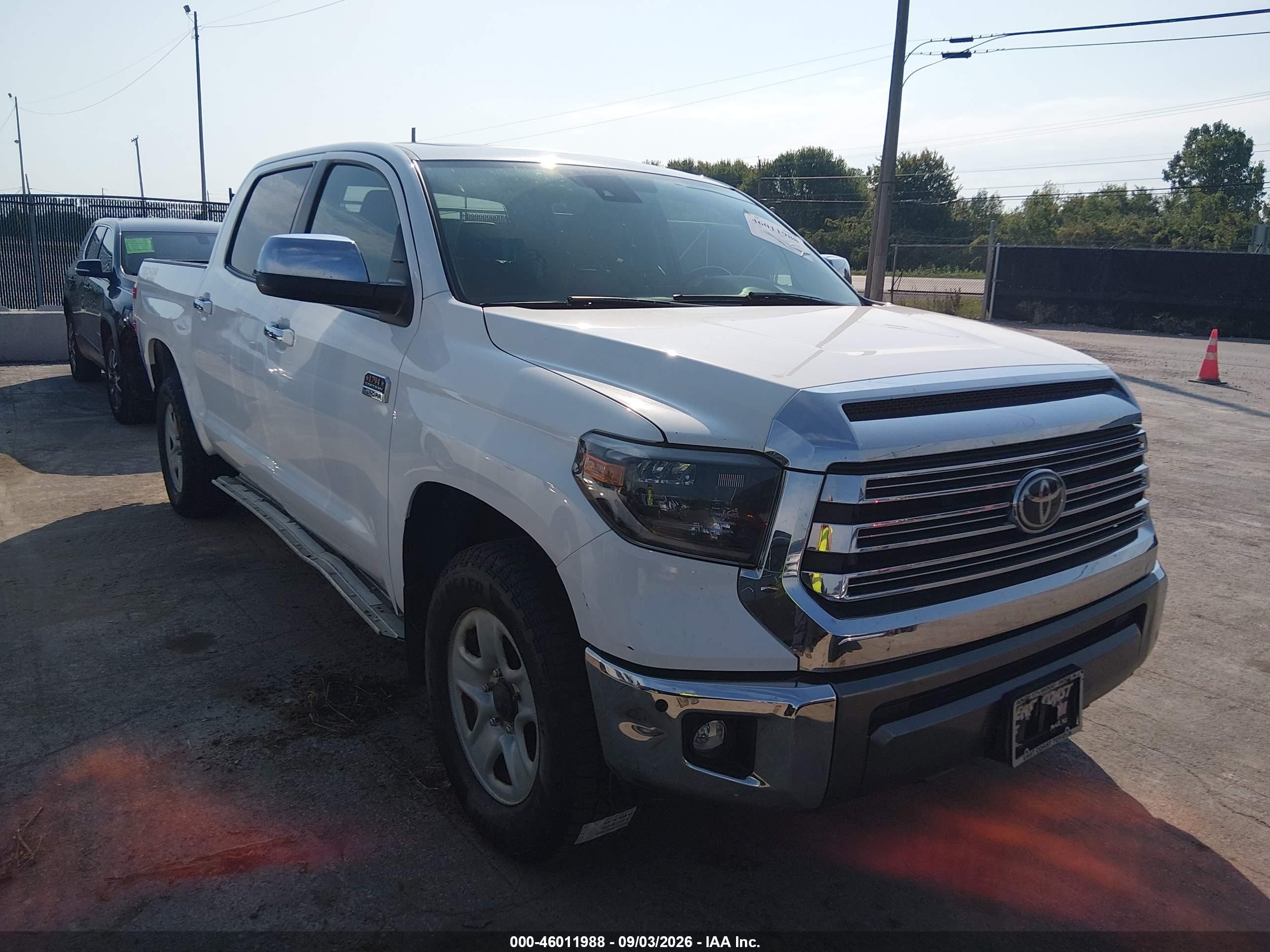 2020 Toyota Tundra VIN 5TFAY5F13LX906195 — IAAI salvage auction photo