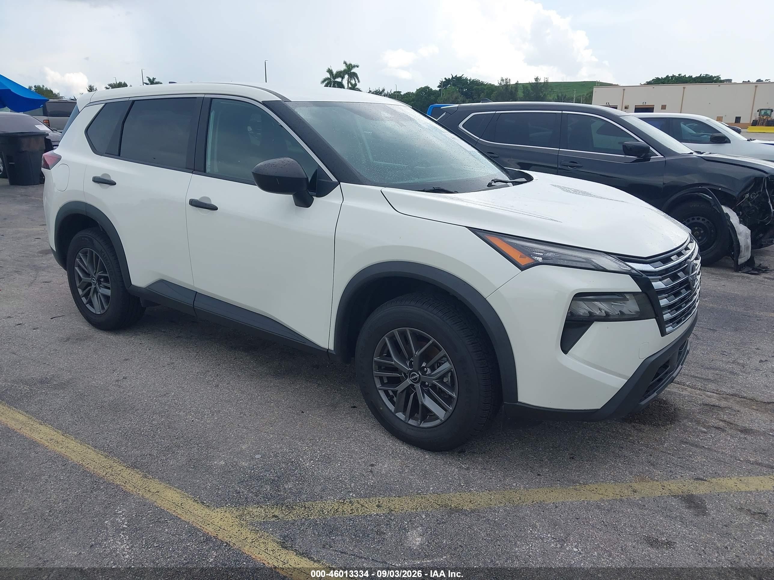 2024 Nissan Rogue Sport VIN 5N1BT3AA8RC691875 — IAAI salvage auction photo