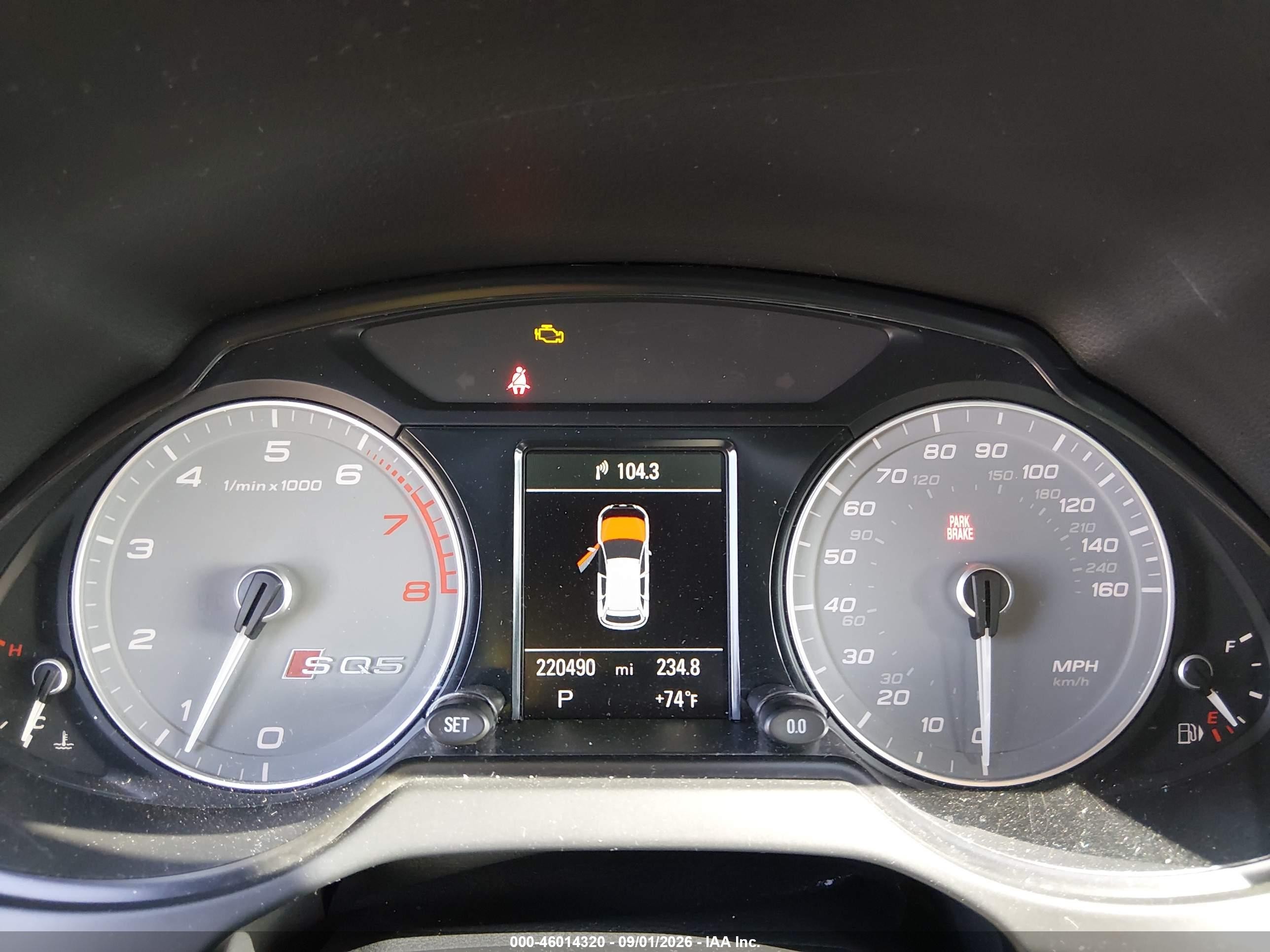 2016 Audi Sq5 VIN WA1CCAFP7GA014863 IAAI salvage auction — Normal Wear, Clear - Dealer Only (California), sold $2,200 on 2026-09-27 (photo 7)