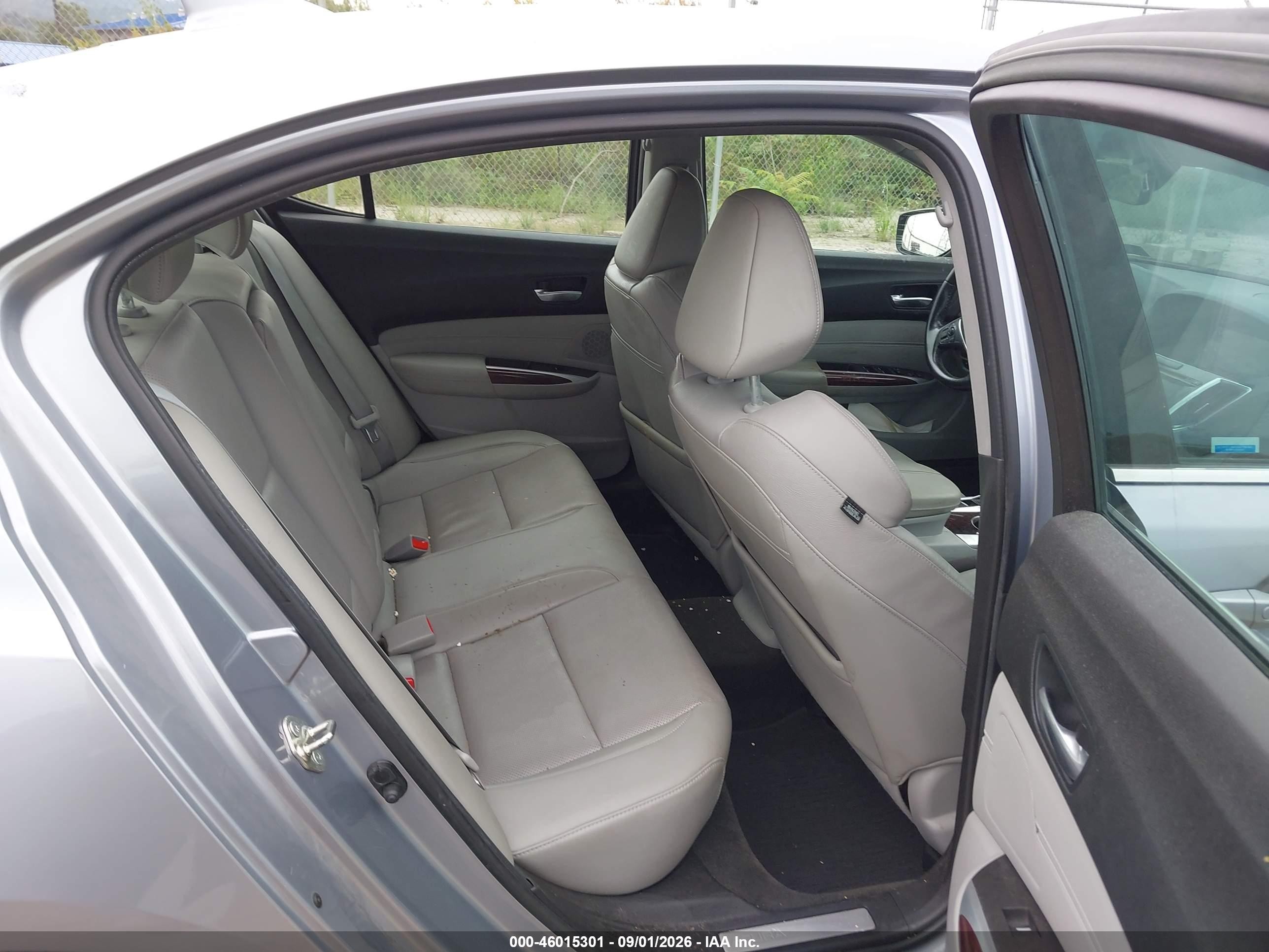 2016 Acura Tlx VIN 19UUB2F54GA004732 IAAI salvage auction — Normal Wear, Clear (Pennsylvania), sold $1,650 on 2026-09-10 (photo 8)