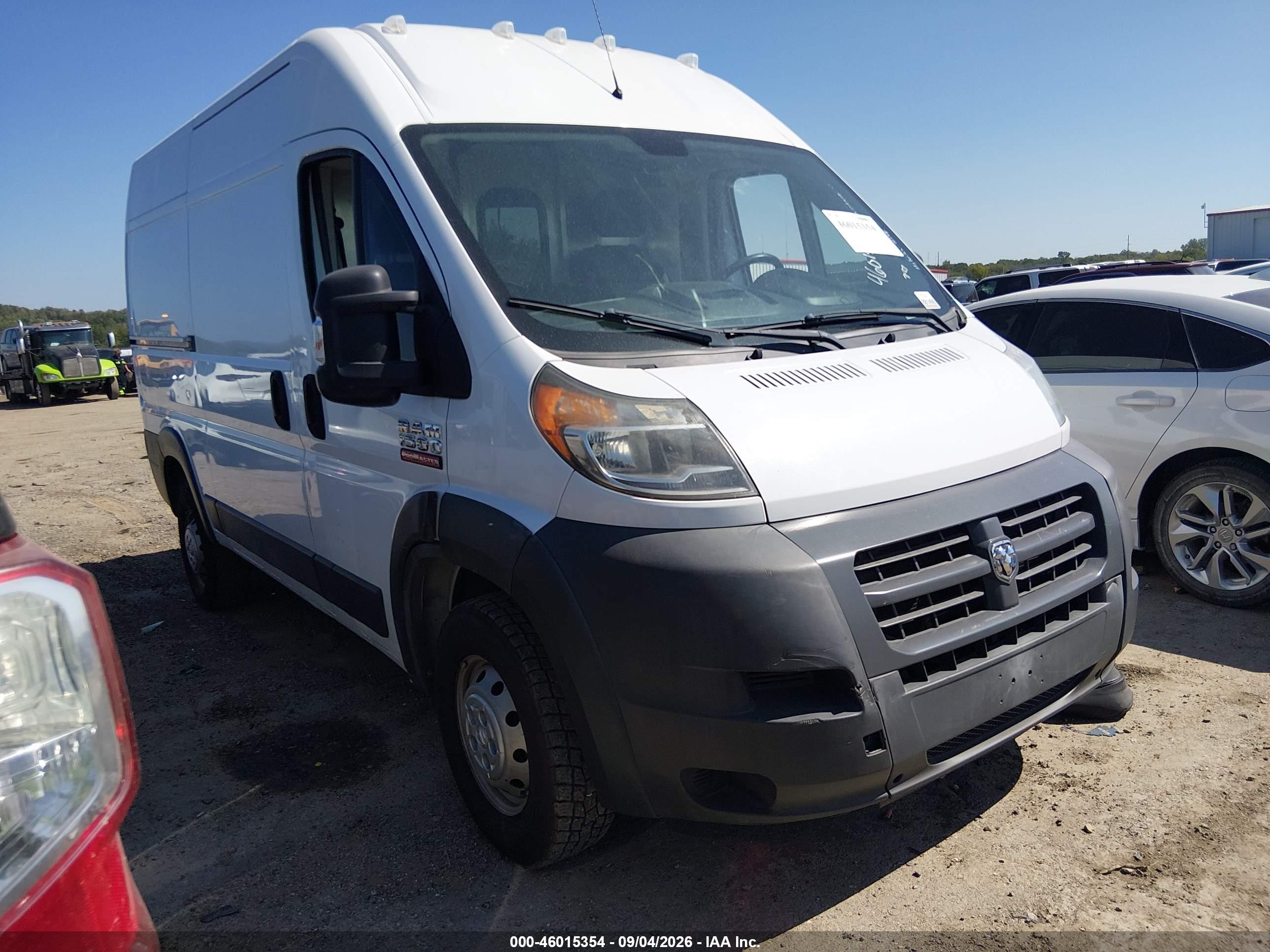 2016 Ram ProMaster 1500 VIN 3C6TRVBG1GE135975 — IAAI salvage auction photo