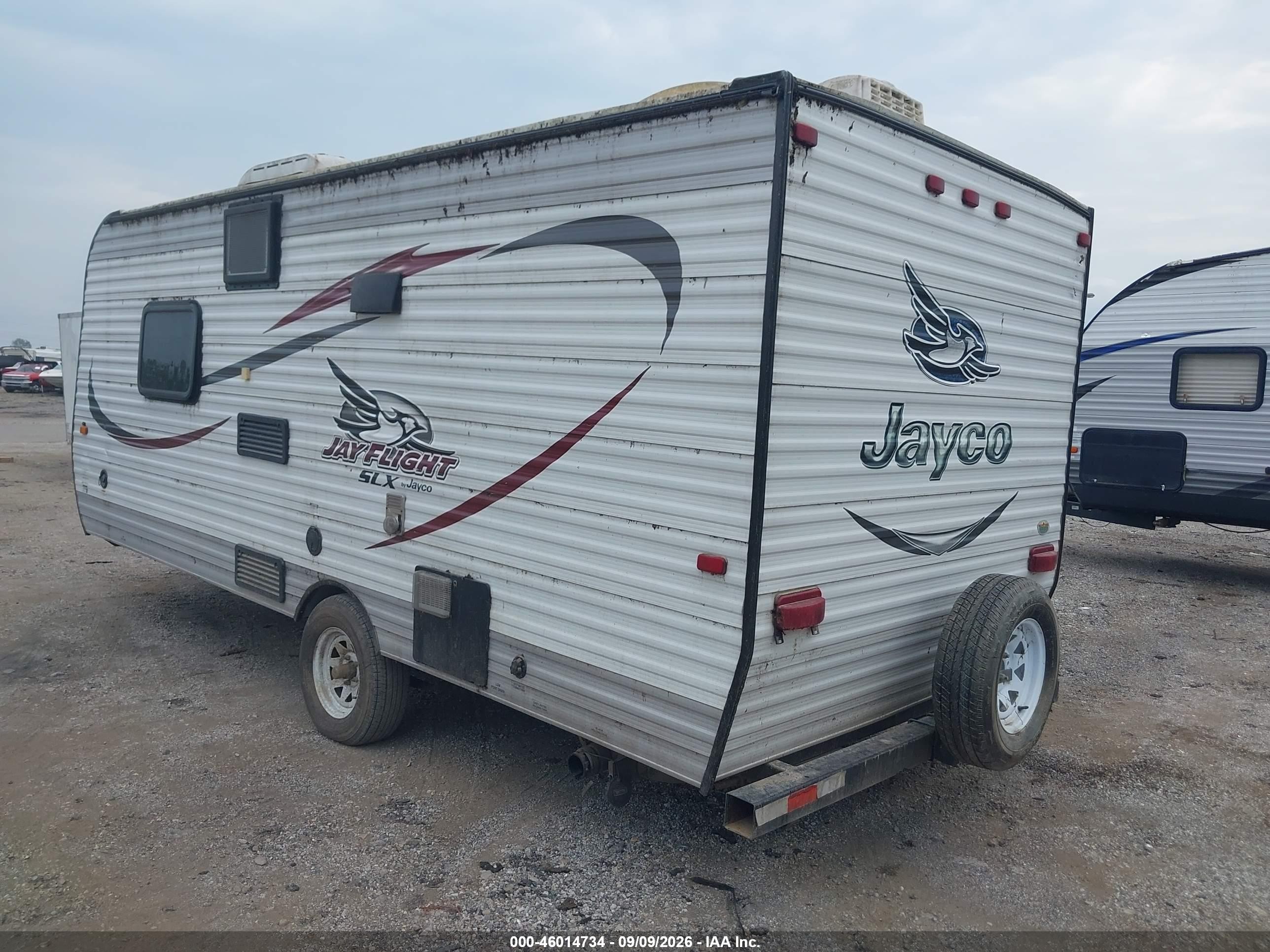 2015 Jayco Jay Flight VIN 1UJBJ0AJ1F17A0511 IAAI salvage auction — Water/Flood, Salvage (Indiana), sold $50 on 2026-10-14 (photo 3)