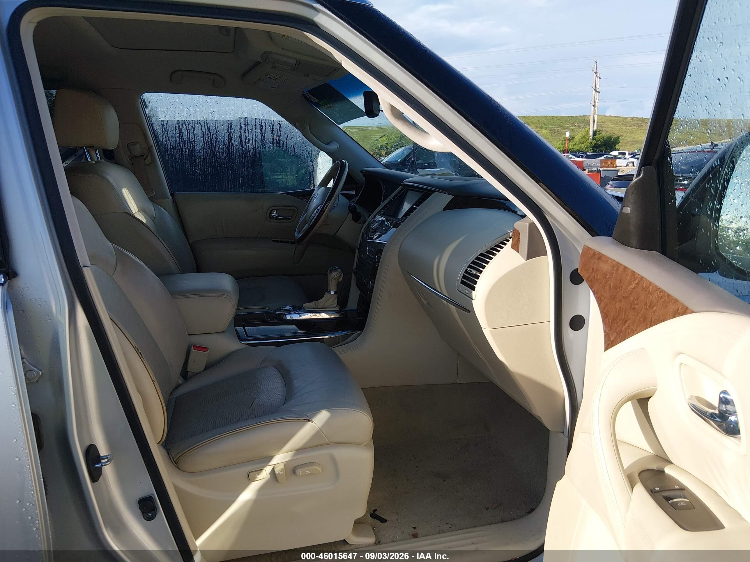2015 Infiniti QX80 VIN JN8AZ2ND9F9771017 IAAI salvage auction — Front End, Rebuildable (Florida), sold $2,150 on 2026-09-13 (photo 5)