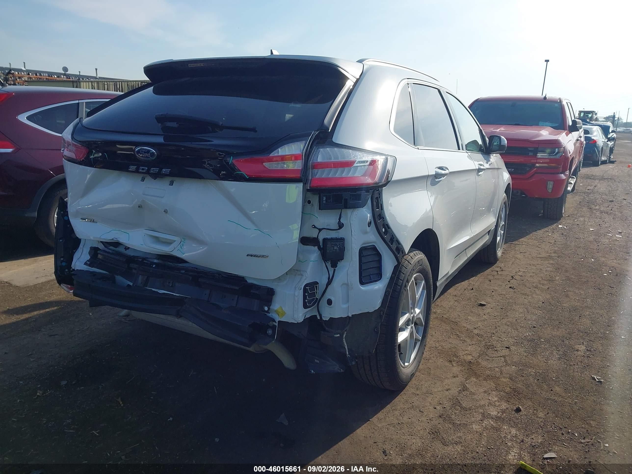 2024 Ford Edge VIN 2FMPK4J90RBA35030 IAAI salvage auction — Rear End, Clear (Michigan), sold $9,200 on 2026-09-19 (photo 4)
