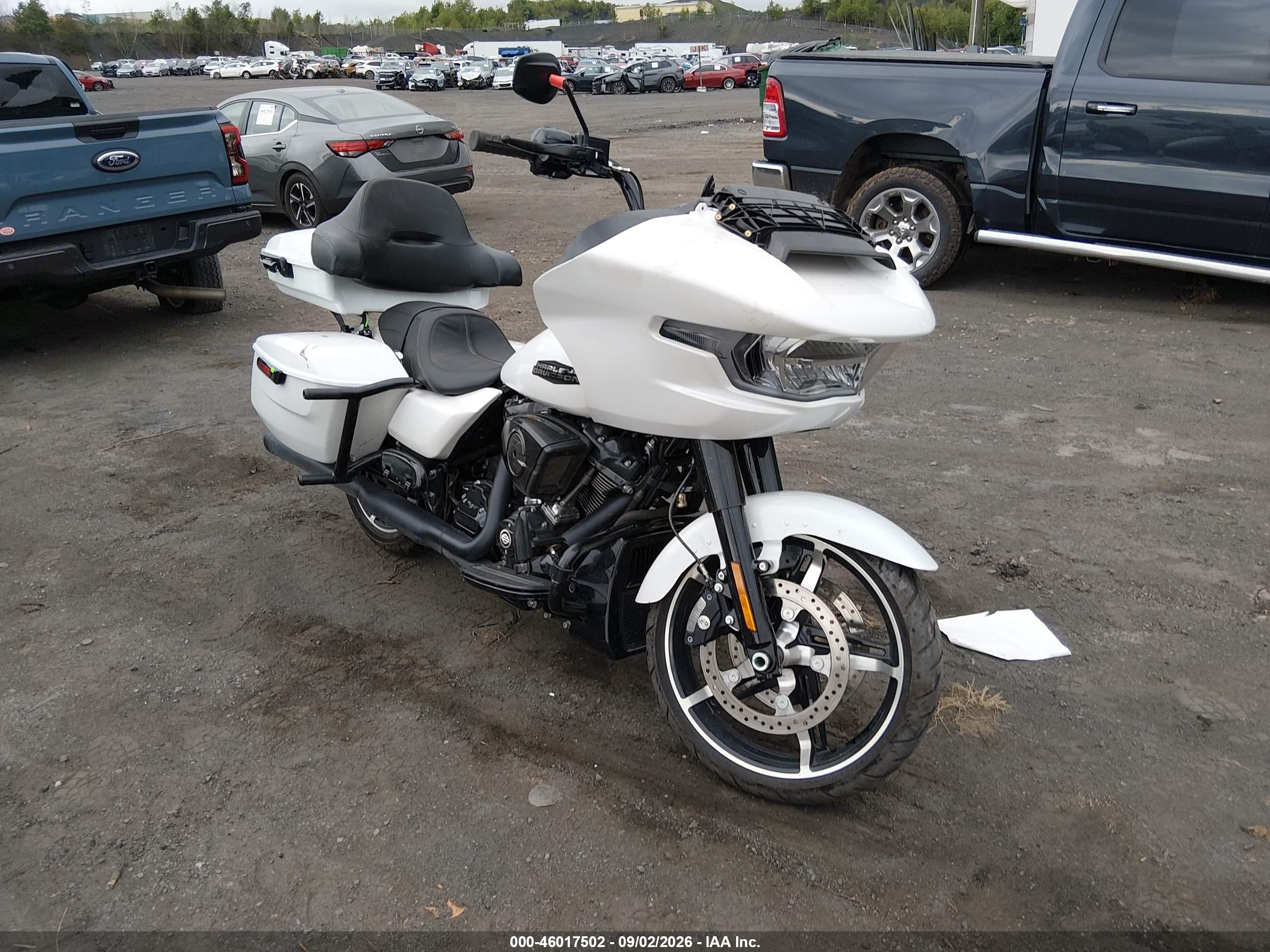 2024 Harley-Davidson FLTRX VIN 1HD1KH719RB651834 — IAAI salvage auction photo