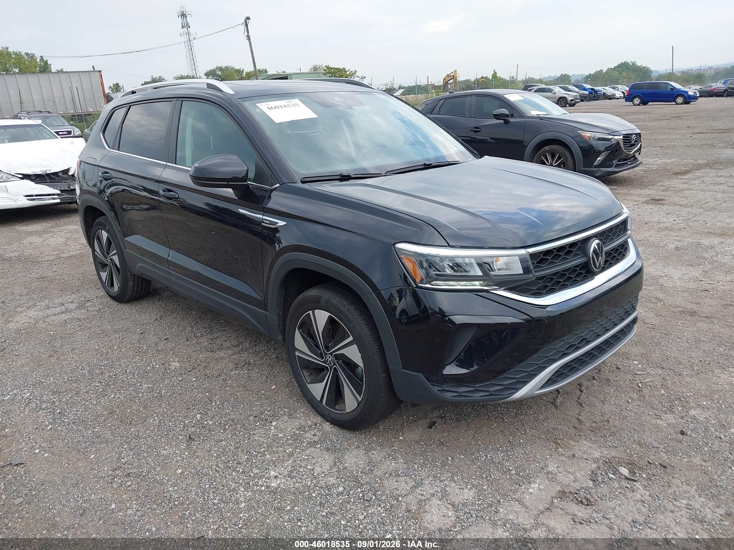 2024 Volkswagen Taos VIN 3VVEX7B21RM018155 — IAAI salvage auction photo