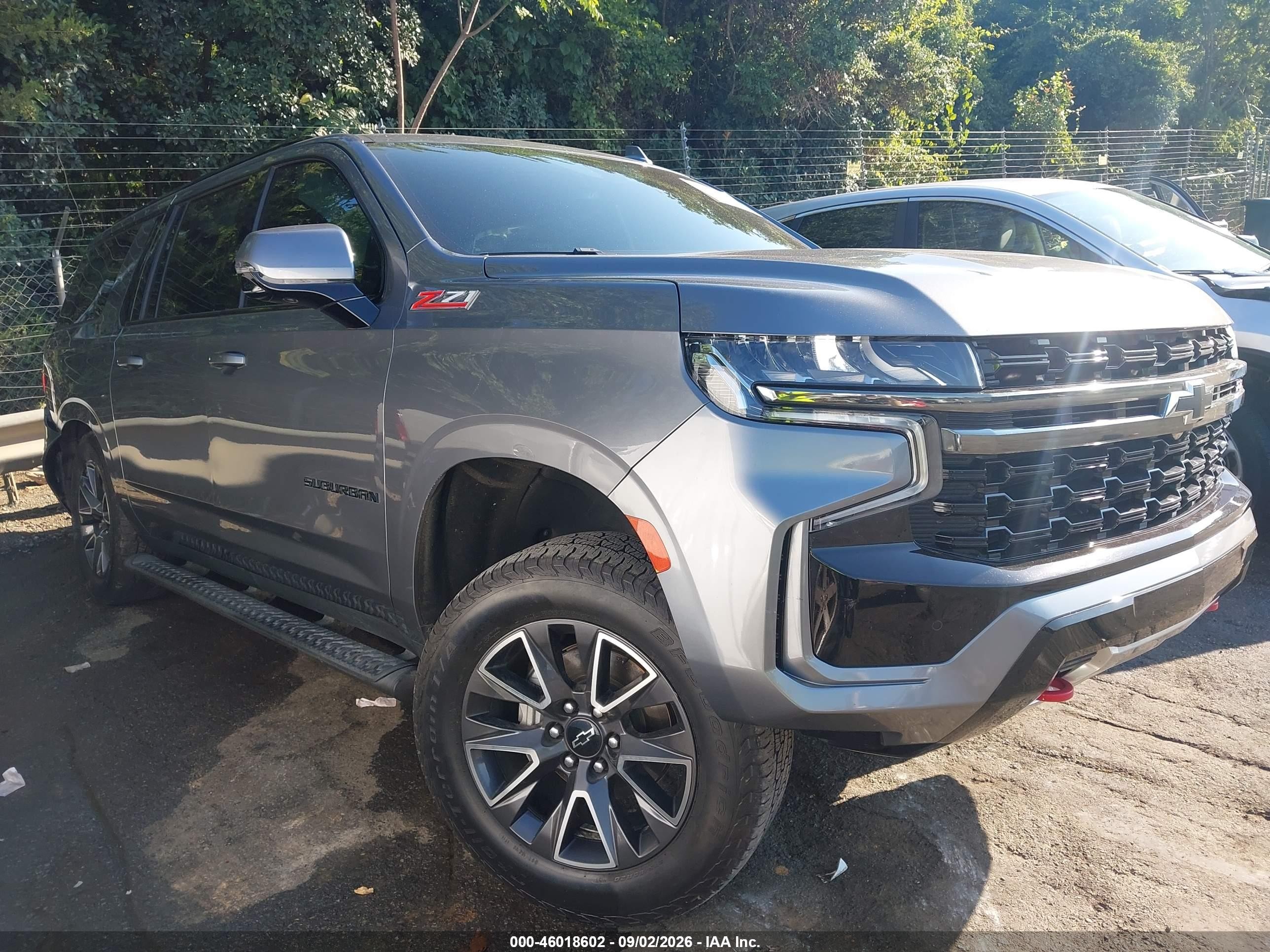 2022 Chevrolet Suburban VIN 1GNSKDKD7NR174538 — IAAI salvage auction photo