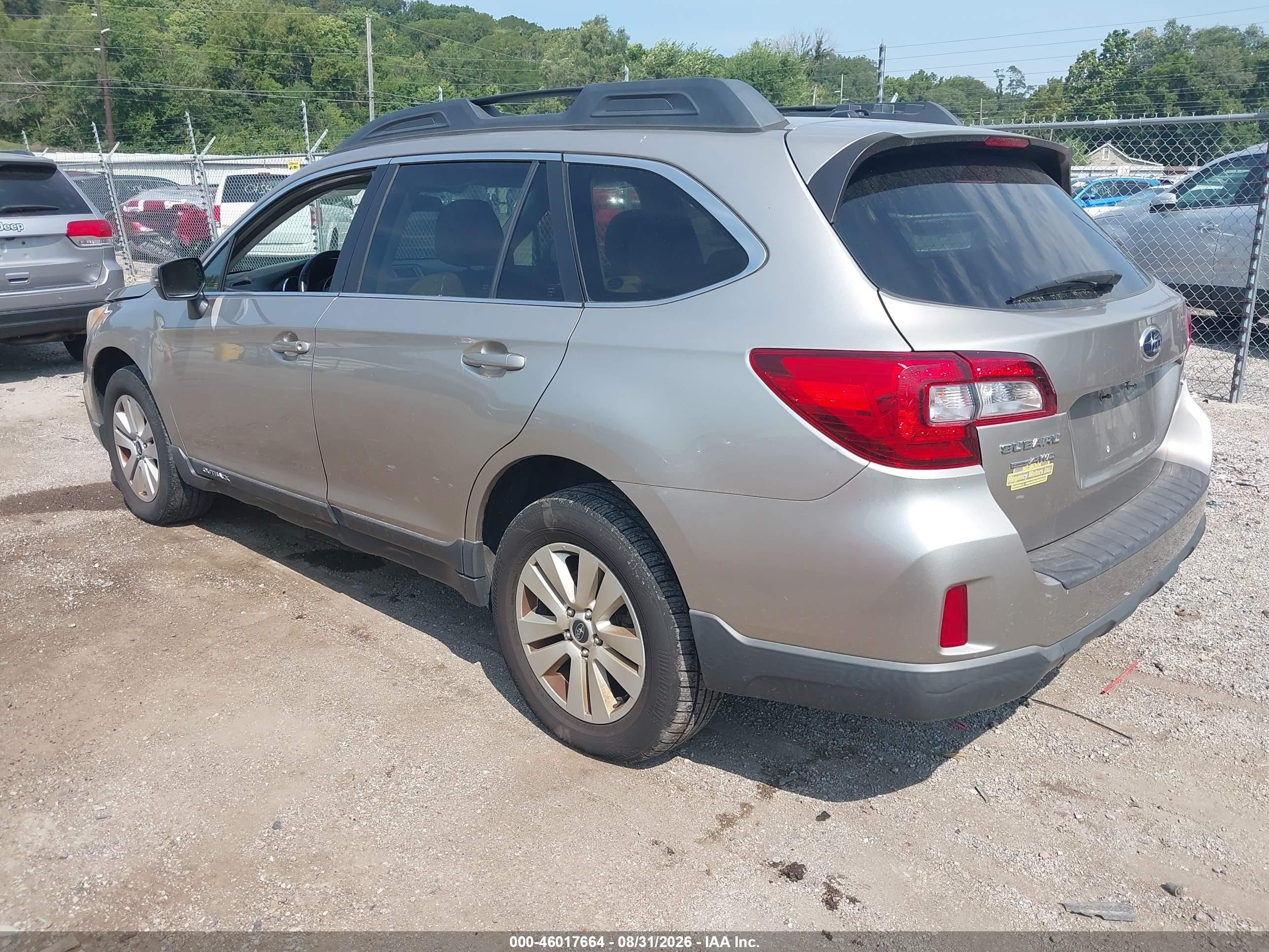 2015 Subaru Outback VIN 4S4BSBFC7F3264903 IAAI salvage auction — Normal Wear, Regular Certificate (Iowa), sold $1,975 on 2026-09-08 (photo 3)