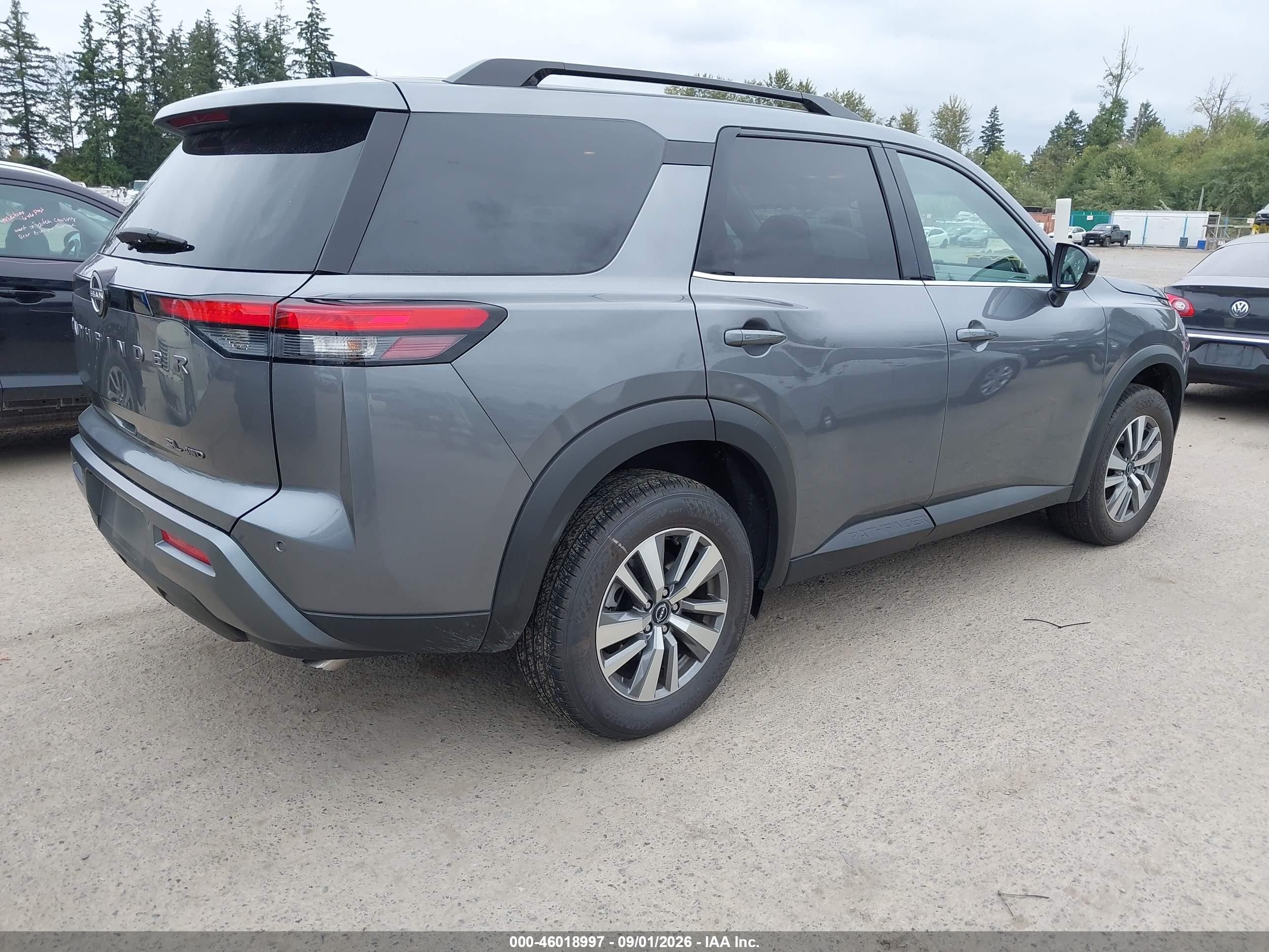 2026 Nissan Pathfinder VIN 5N1DR3CE8TC263710 IAAI salvage auction — Side, Enterprise Vehicles Clear Only (Washington), sold $23,200 on 2026-09-04 (photo 4)