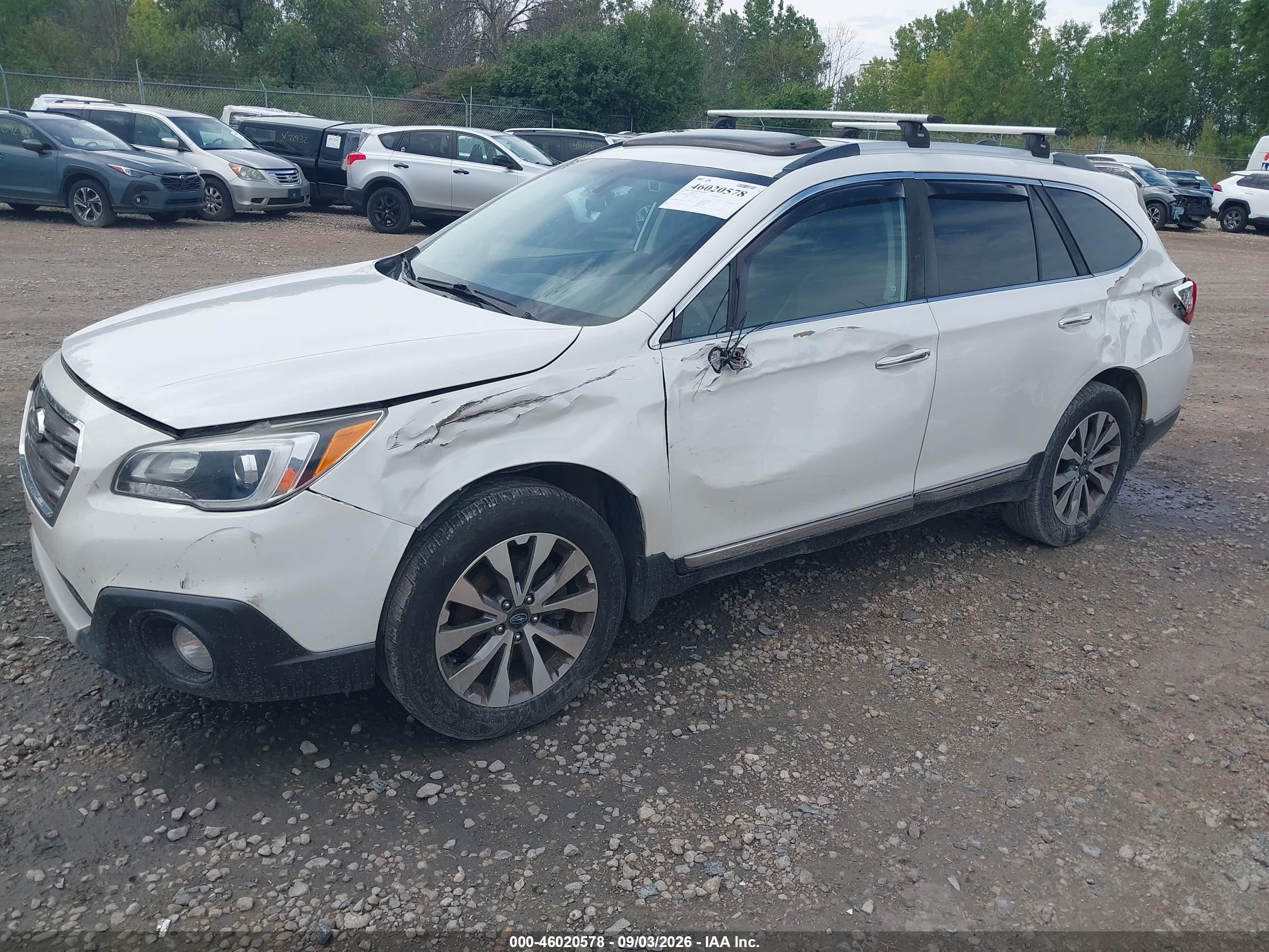 2017 Subaru Outback VIN 4S4BSETC1H3372765 IAAI salvage auction — Side, Clear (Wisconsin), sold $2,100 on 2026-09-26 (photo 2)
