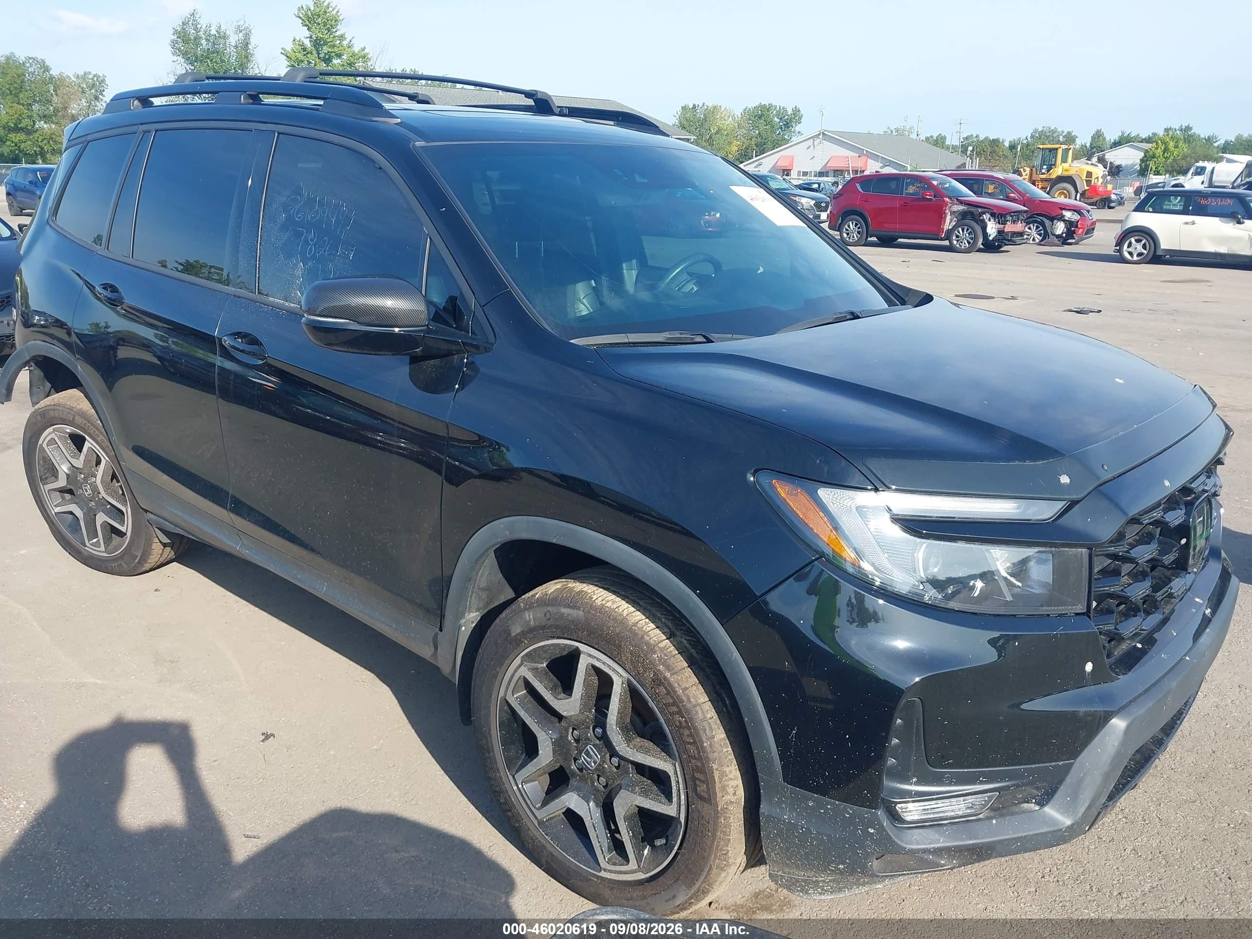 2022 Honda Passport VIN 5FNYF8H01NB030430 — IAAI salvage auction photo
