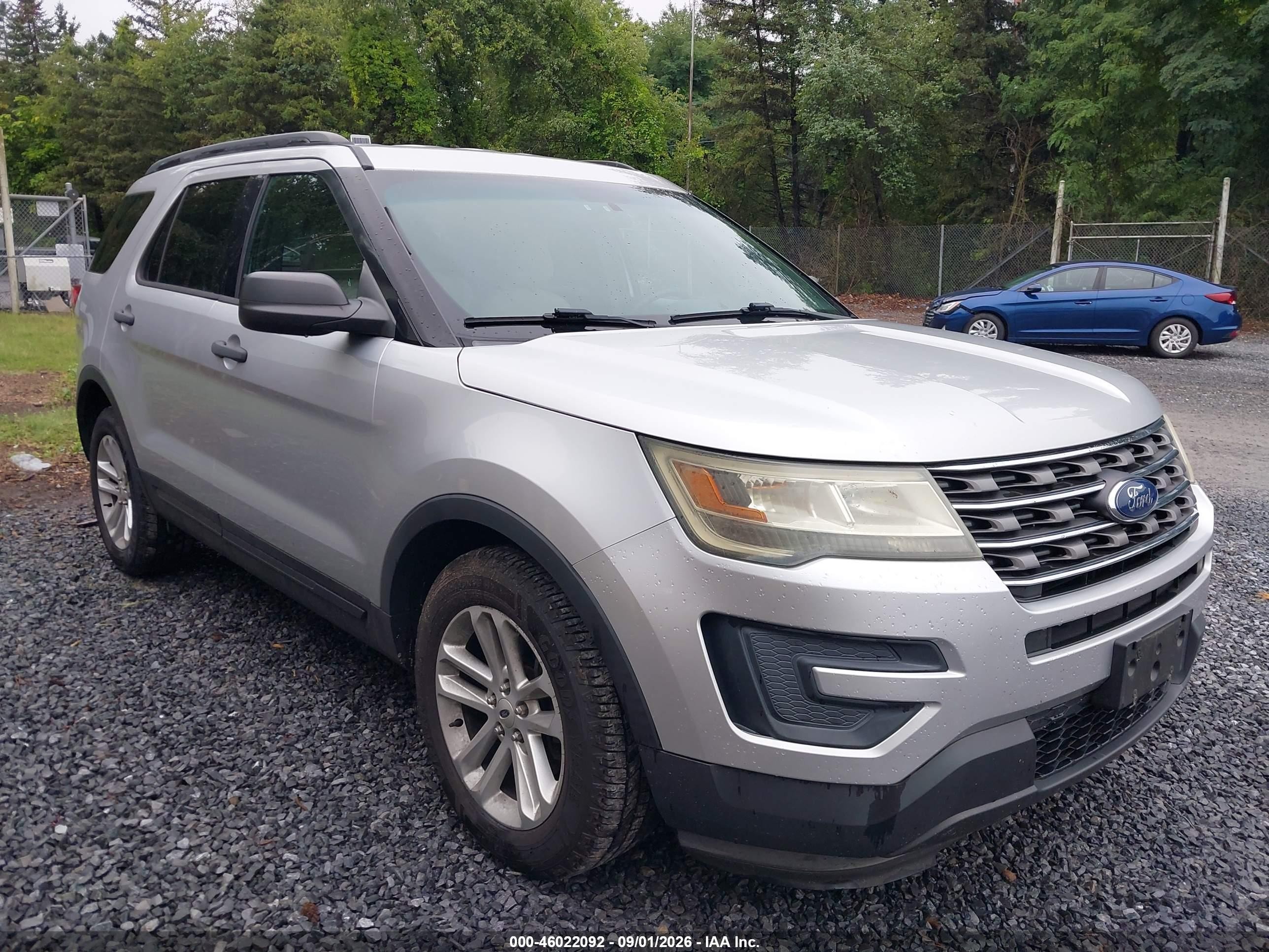 2016 Ford Explorer VIN 1FM5K7B86GGD06452 — IAAI salvage auction photo