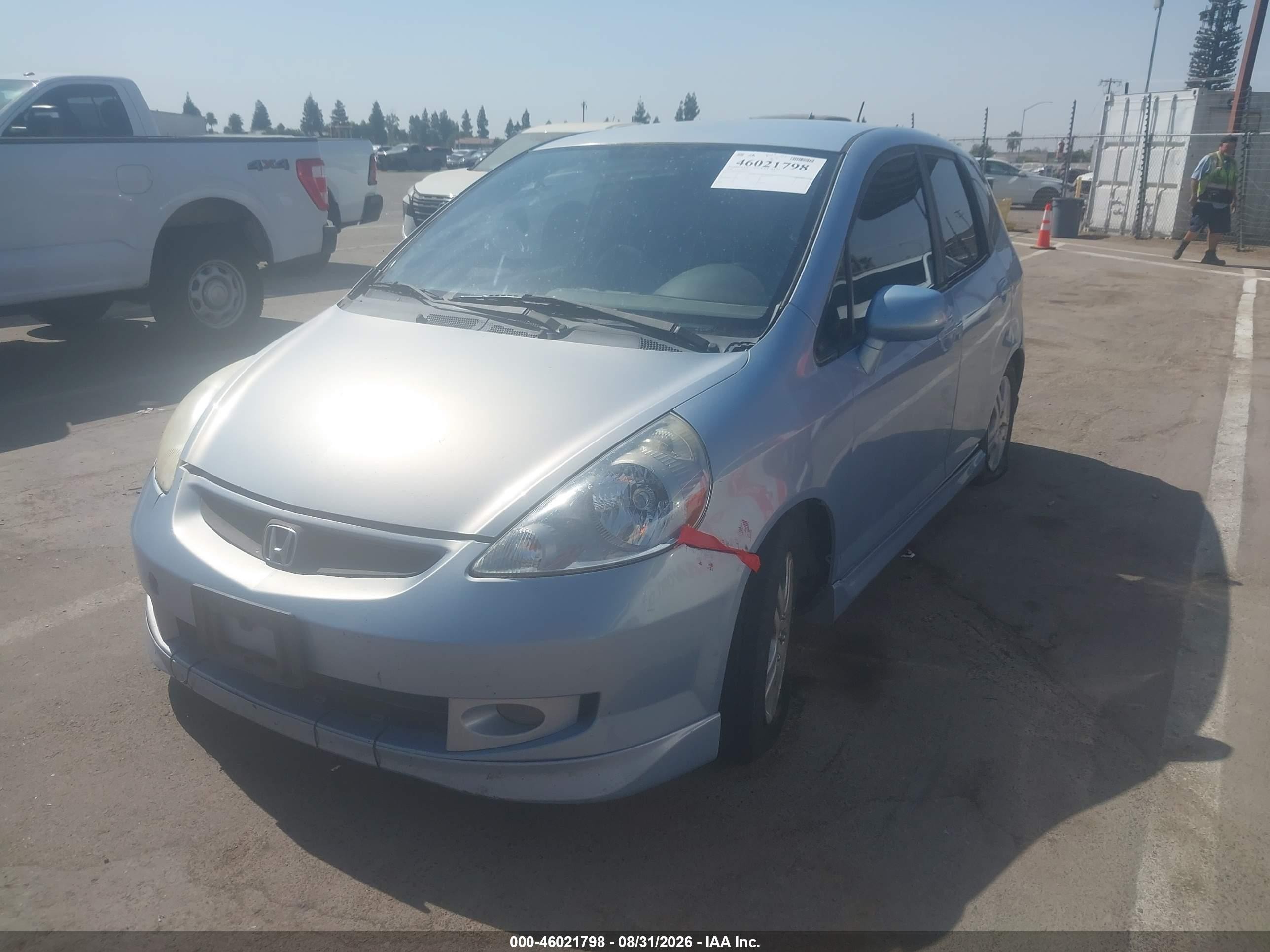 2008 Honda Fit VIN JHMGD38698S065831 IAAI salvage auction — Normal Wear, Clear - Dealer Only (California), sold $550 on 2026-09-08 (photo 2)