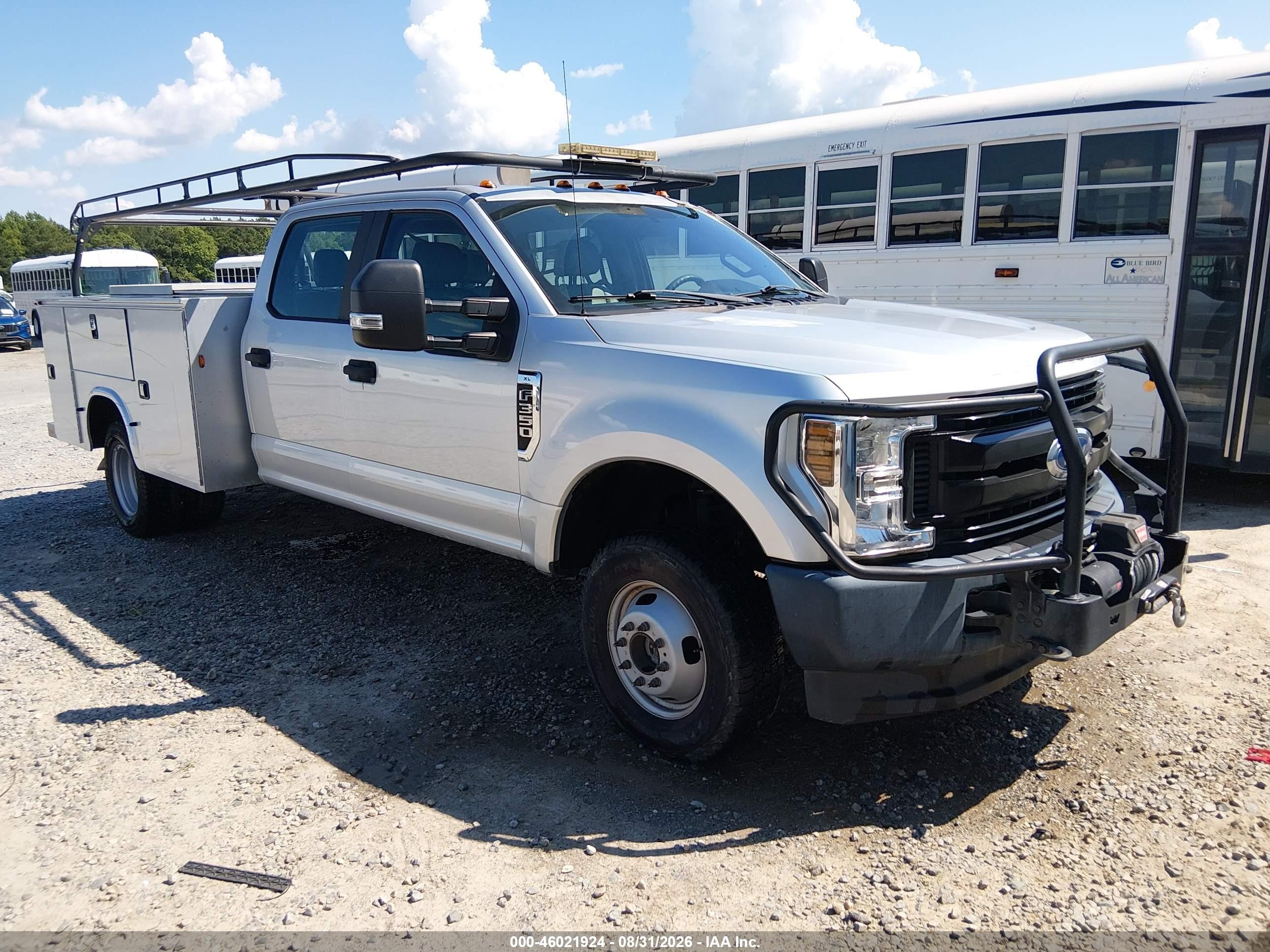 2018 Ford F-350 VIN 1FD8W3H61JEC69667 — IAAI salvage auction photo