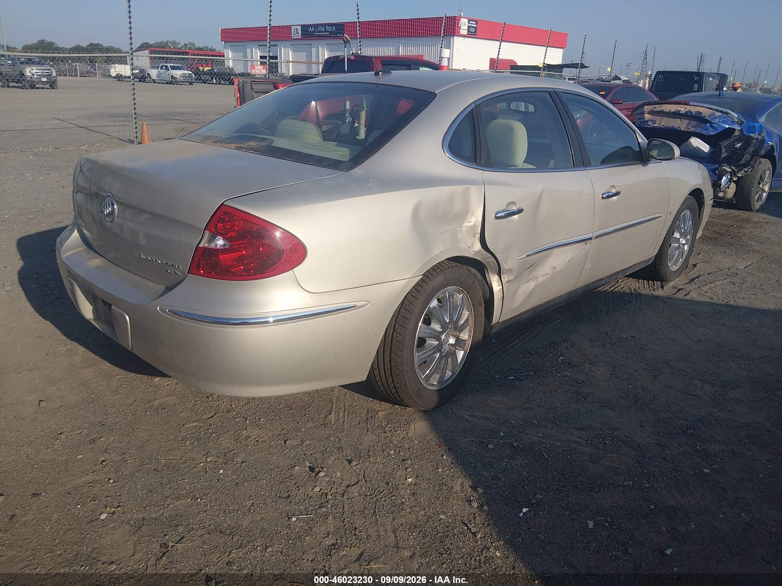 2009 Buick Lacrosse VIN 2G4WC582291167350 IAAI salvage auction — Side, Salvage (Arkansas), sold $625 on 2026-09-29 (photo 4)